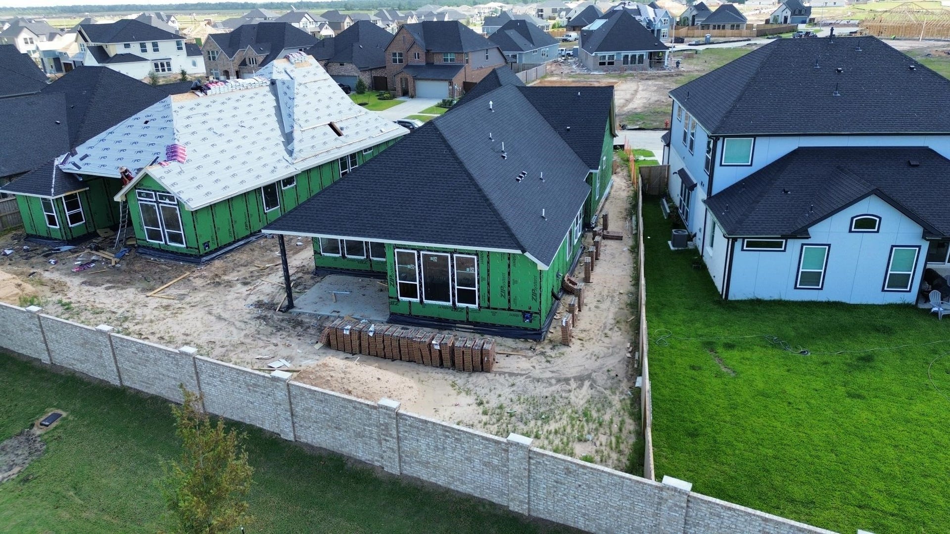 4709 Barkley Cove Drive, Texas City, TX 77591 home progress