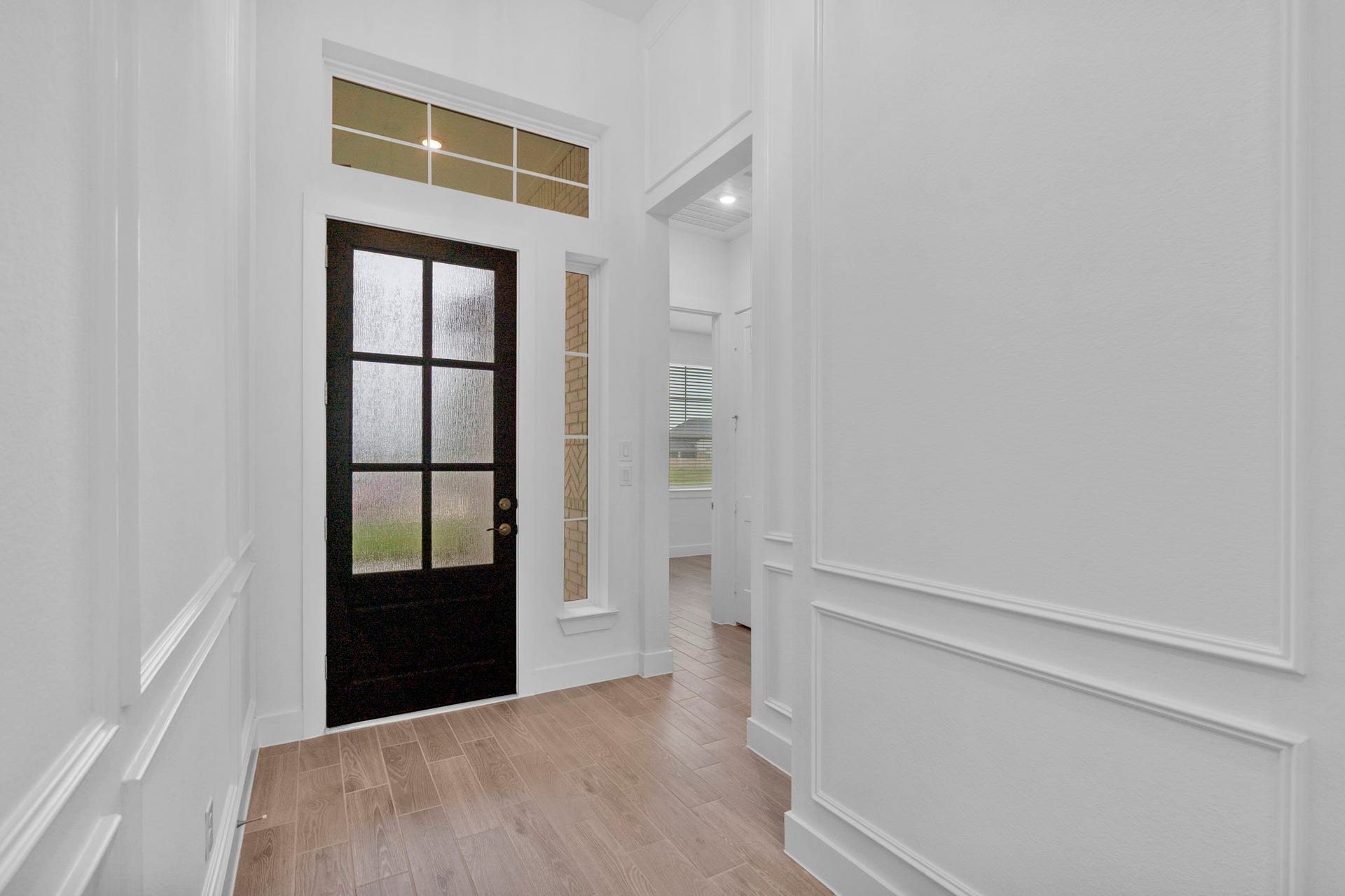 4709 Barkley Cove Drive, Texas City, TX 77591 Photos are REPRESENTATIVE of the home /floor plan and are NOT of the actual home. Selections, features, and room options vary.