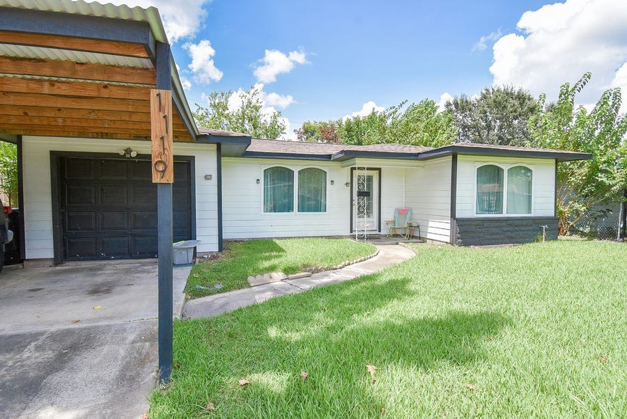 Property photo for 1119 Regal Street, Houston, TX