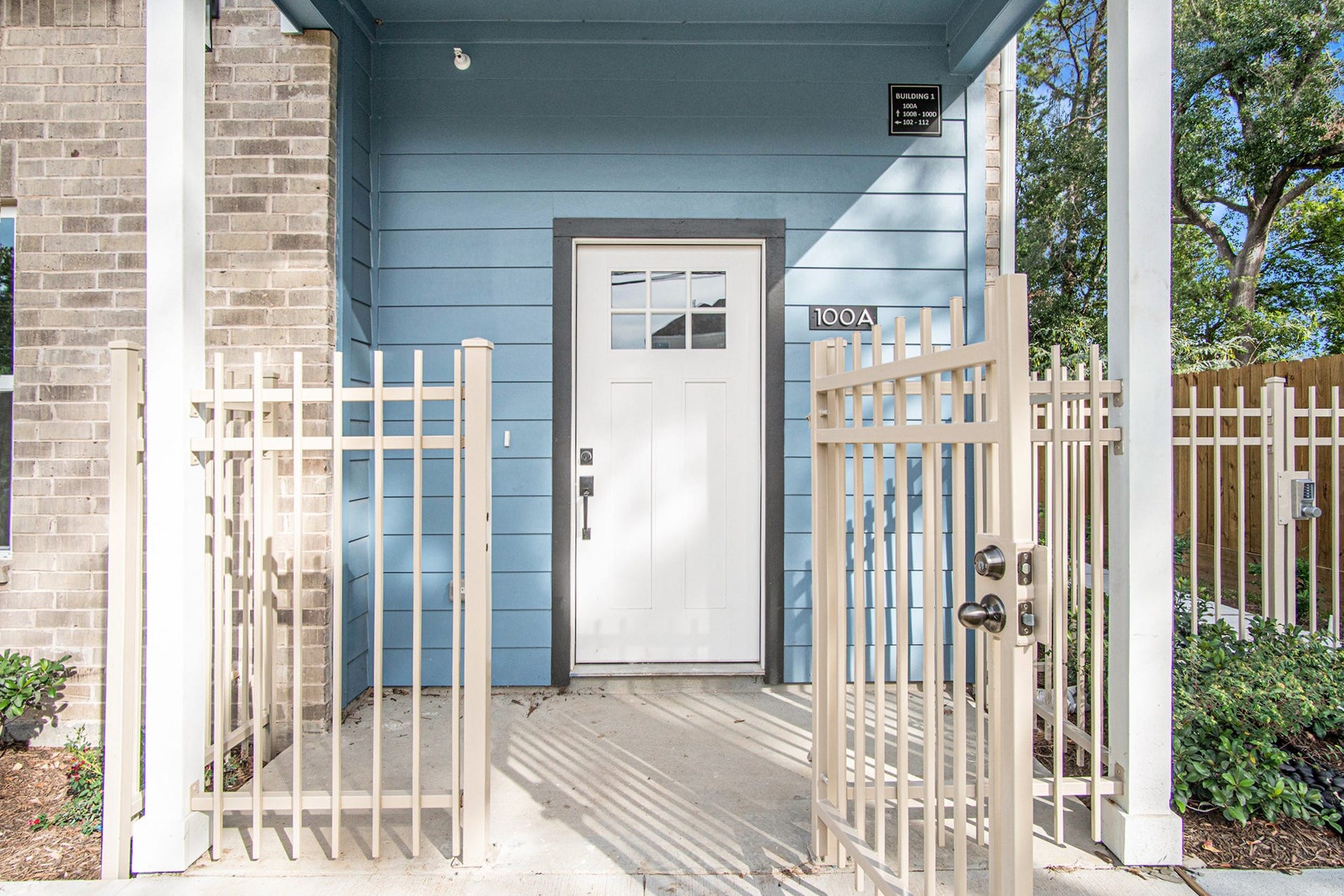 5262 Ella Boulevard, #100A, Houston, TX 77018