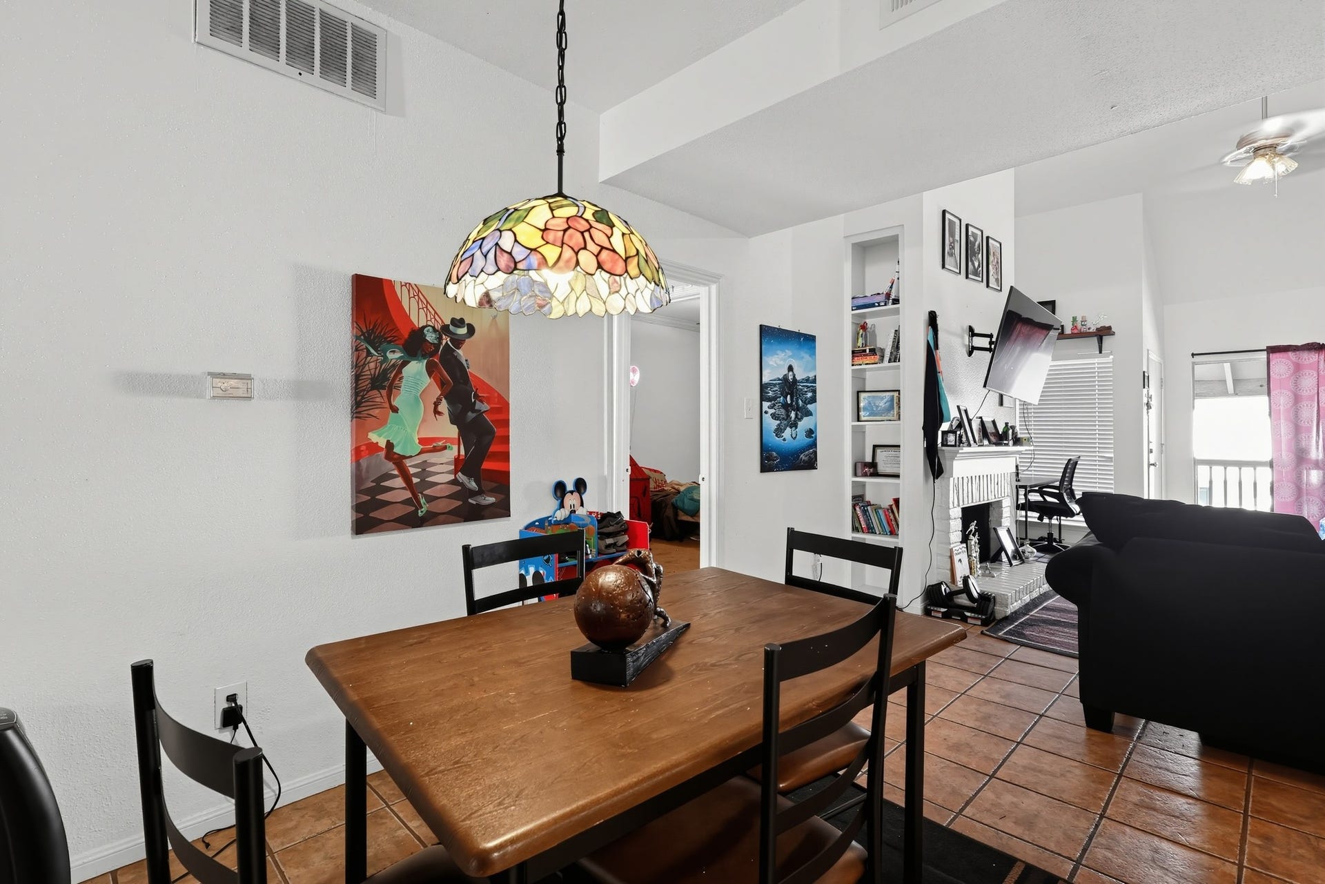 2100 Tanglewilde Street, #384, Houston, TX 77063 2100 Tanglewilde Street, #384, Houston, TX 77063