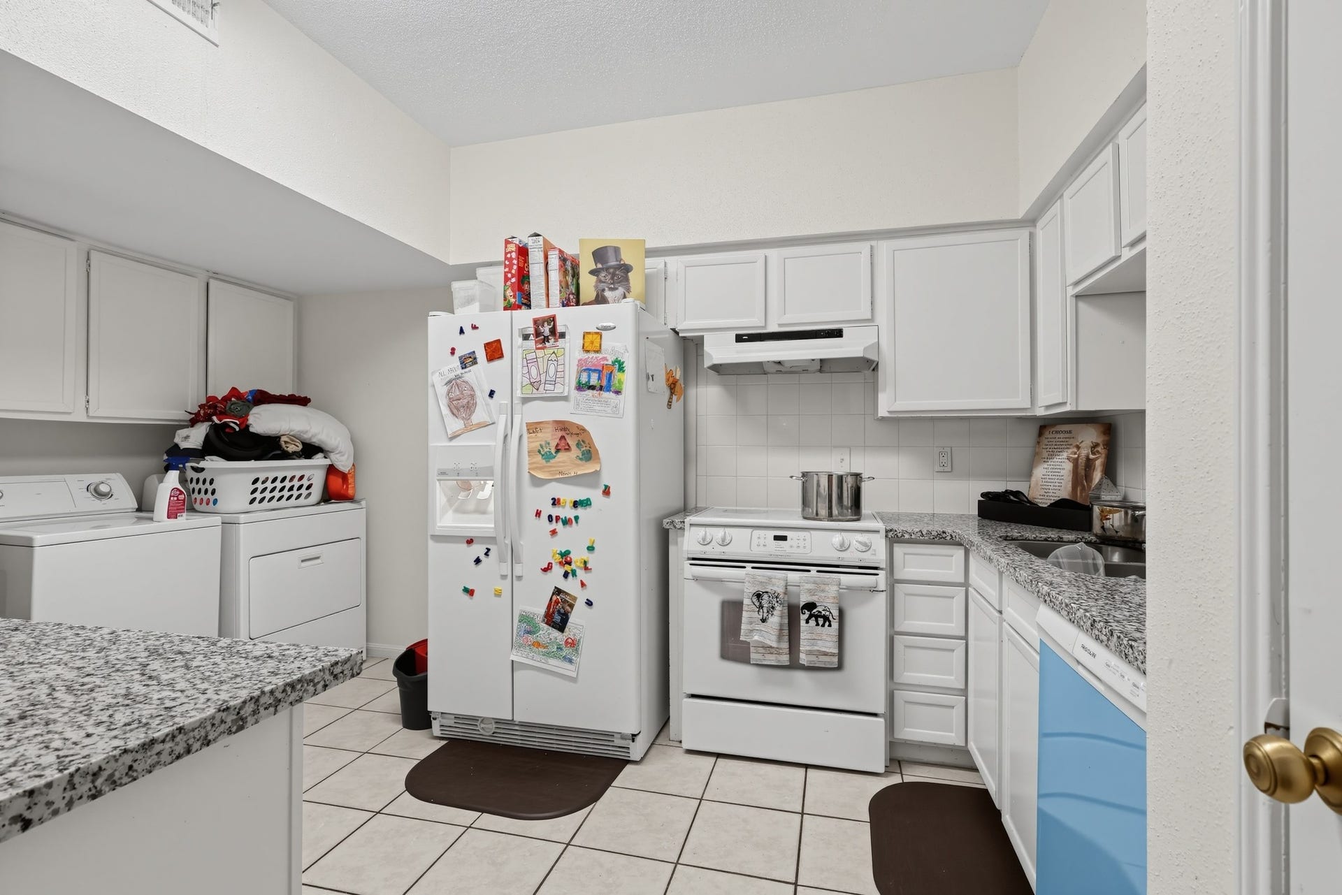 2100 Tanglewilde Street, #384, Houston, TX 77063 2100 Tanglewilde Street, #384, Houston, TX 77063