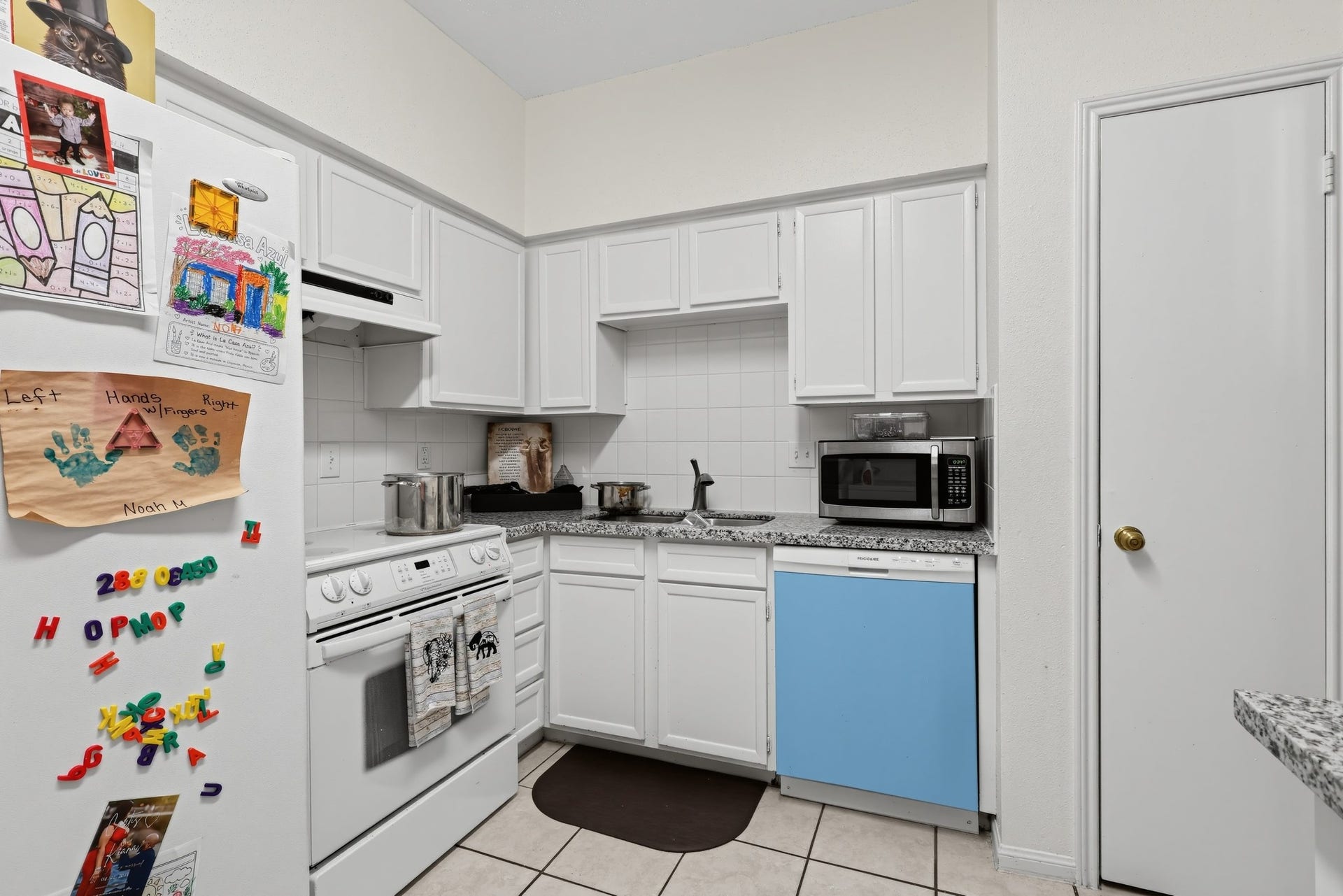 2100 Tanglewilde Street, #384, Houston, TX 77063 2100 Tanglewilde Street, #384, Houston, TX 77063