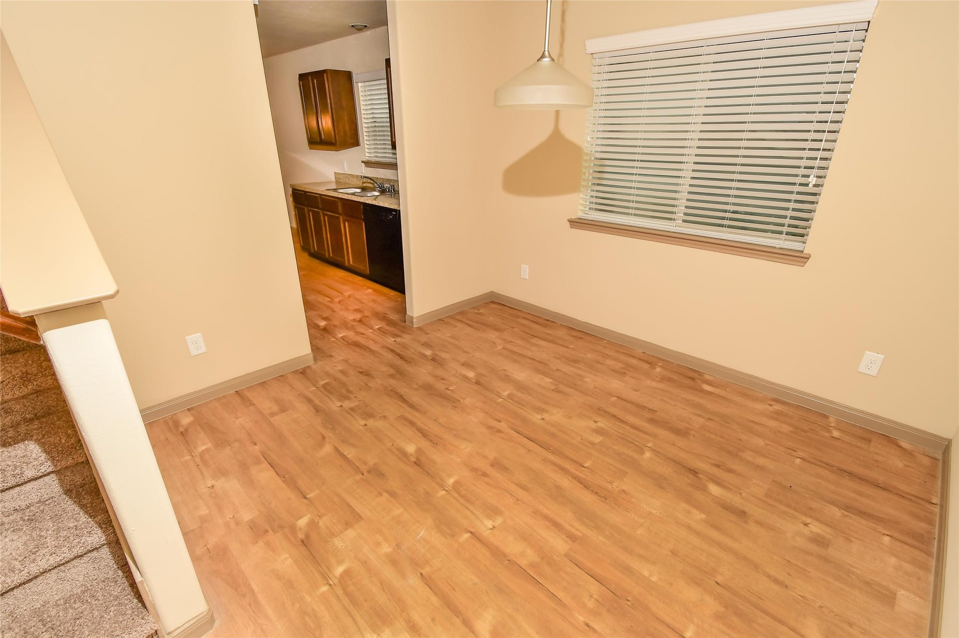 2307 Kolby Way, Houston, TX 77073 Photos may be representative of the floor plan and not the exact home. Finishes, layout, and features of the actual property for lease may vary.