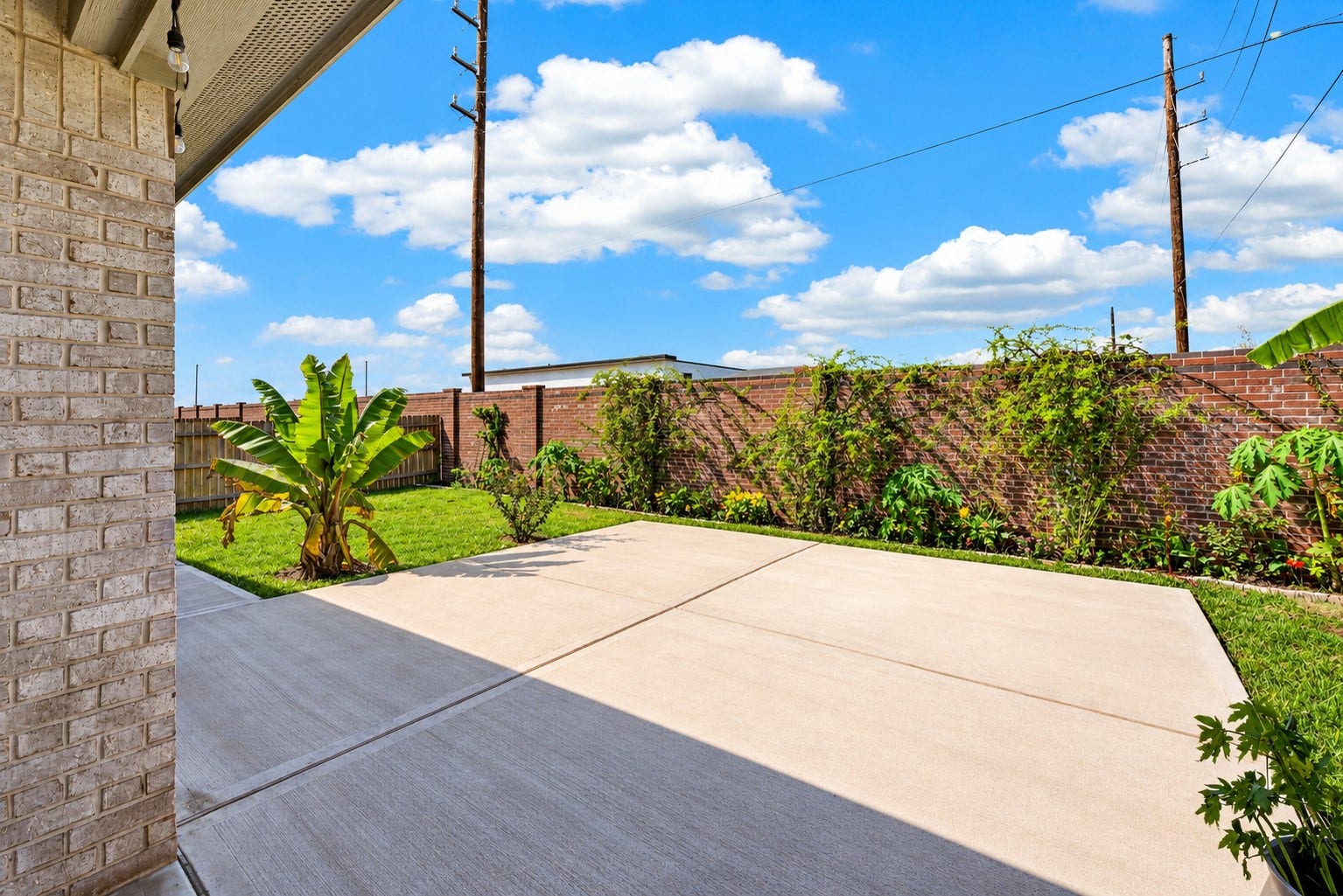 100 Solana Point Drive, Katy, TX 77493