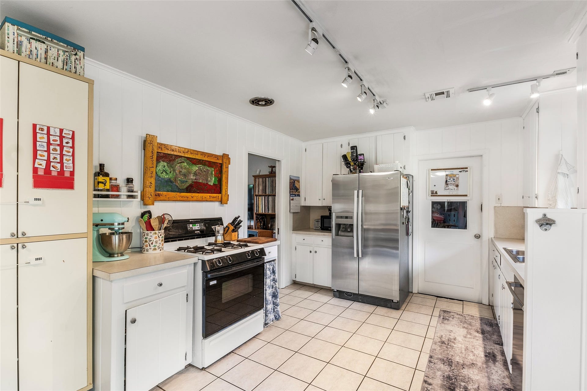 5438 Creekbend Drive, Houston, TX 77096