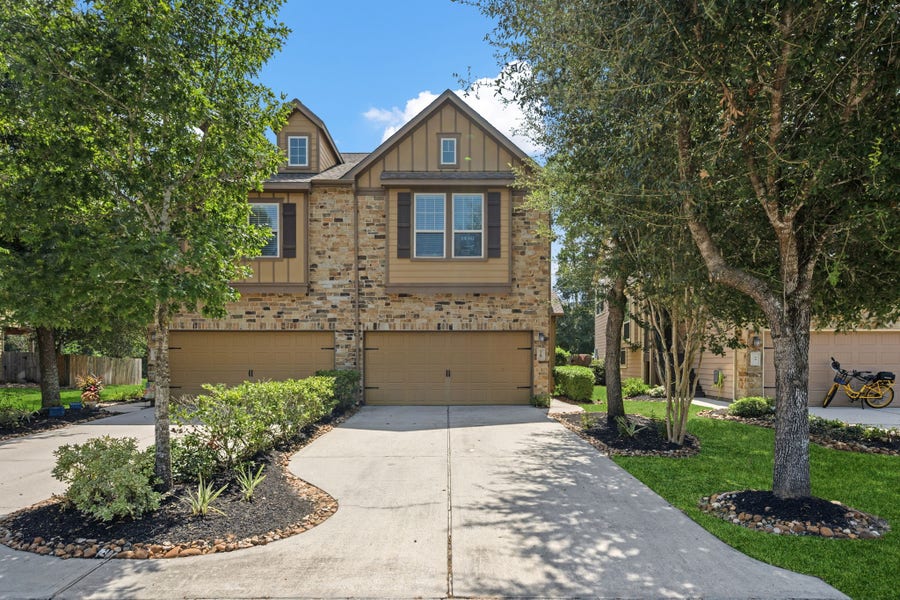 Property photo for 78 Cheswood Manor Drive, The Woodlands, TX