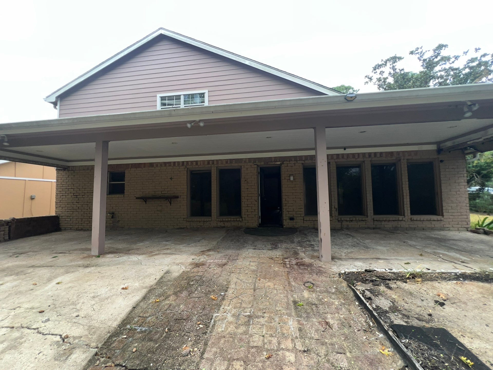 2503 E Pebble Beach Drive, Missouri City, TX 77459 2503 E Pebble Beach Drive, Missouri City, TX 77459