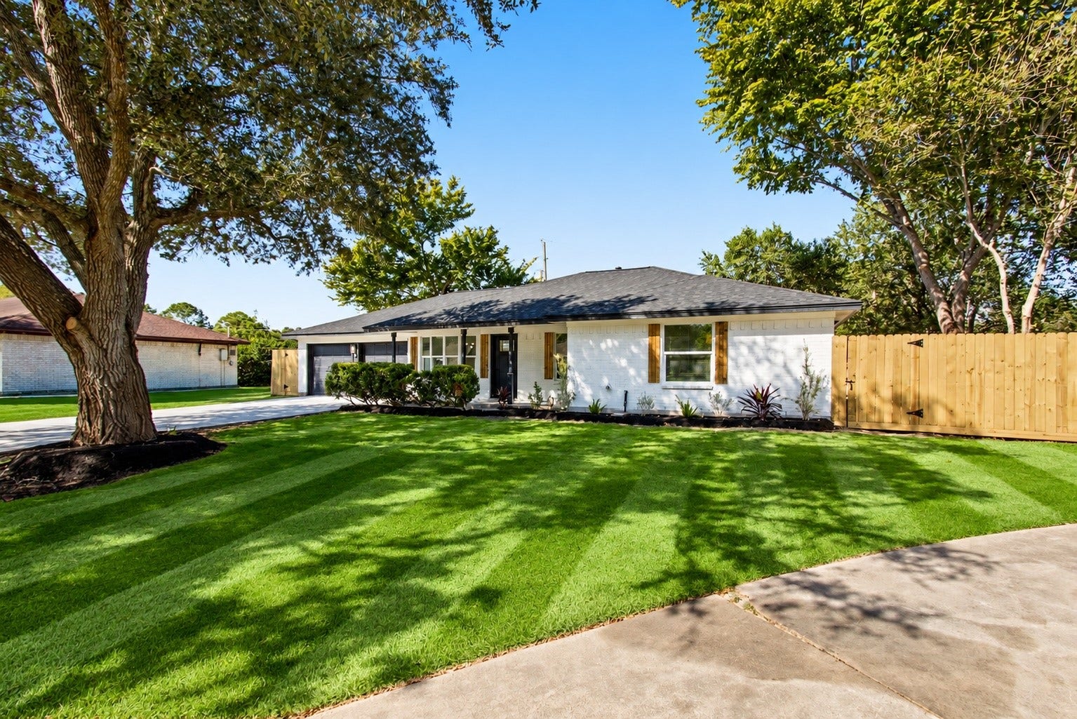 102 Belmont Avenue, Hitchcock, TX 77563 102 Belmont Avenue, Hitchcock, TX 77563
