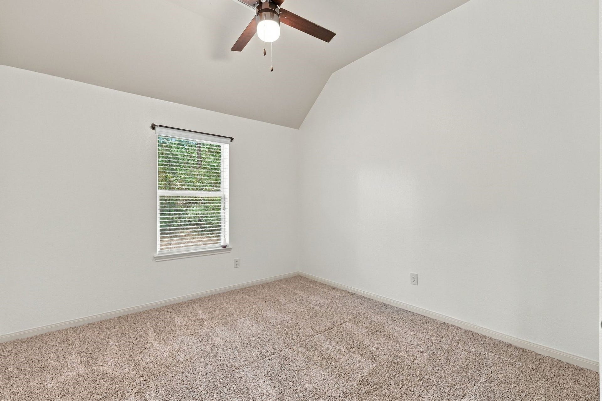 4523 Coues Deer Lane, Conroe, TX 77303 4523 Coues Deer Lane, Conroe, TX 77303