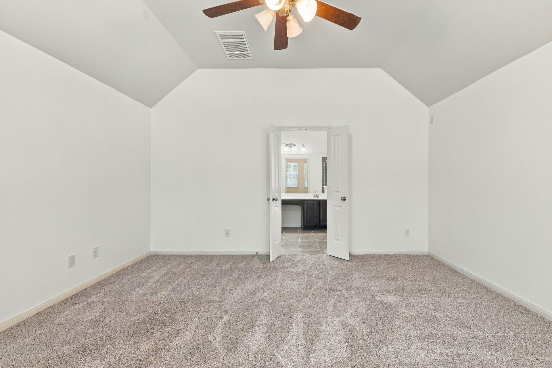 4523 Coues Deer Lane, Conroe, TX 77303 4523 Coues Deer Lane, Conroe, TX 77303