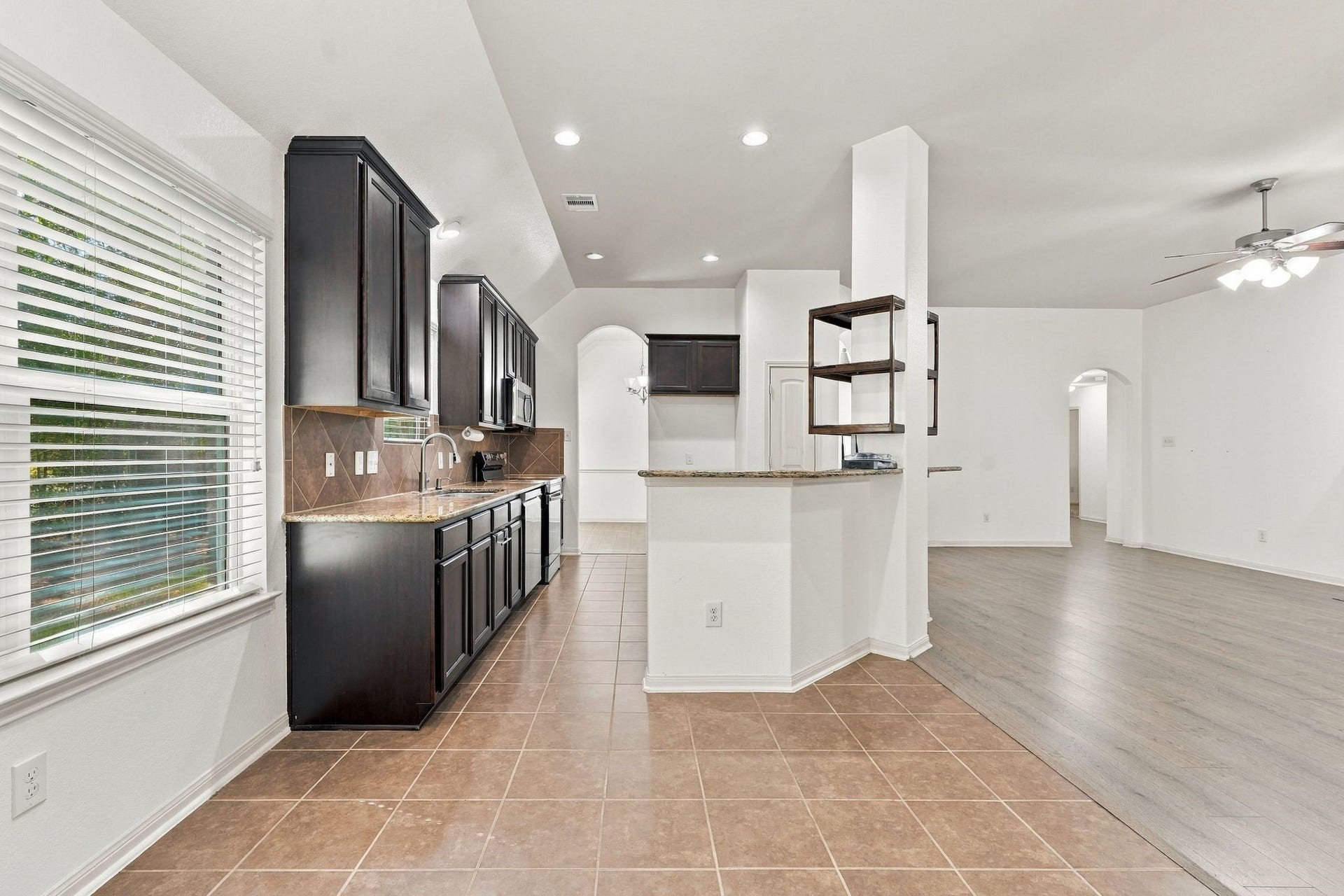 4523 Coues Deer Lane, Conroe, TX 77303 4523 Coues Deer Lane, Conroe, TX 77303