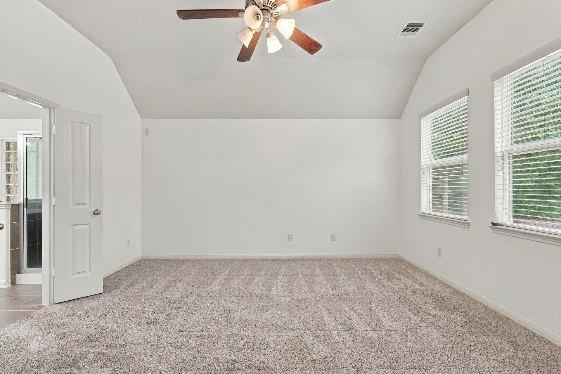 4523 Coues Deer Lane, Conroe, TX 77303 4523 Coues Deer Lane, Conroe, TX 77303