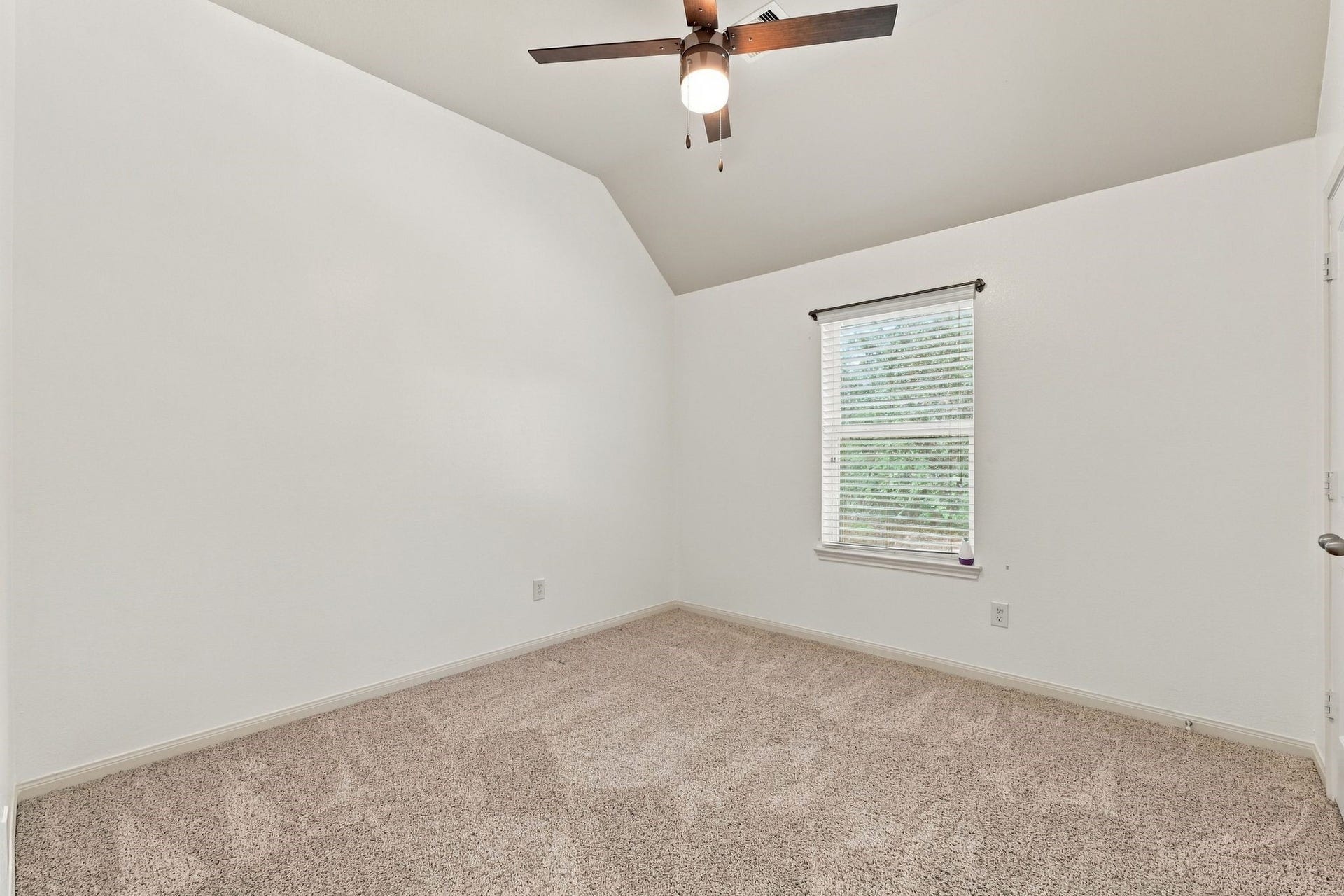 4523 Coues Deer Lane, Conroe, TX 77303 4523 Coues Deer Lane, Conroe, TX 77303