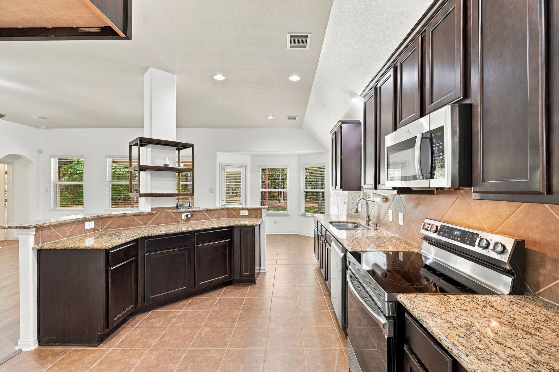 4523 Coues Deer Lane, Conroe, TX 77303 4523 Coues Deer Lane, Conroe, TX 77303