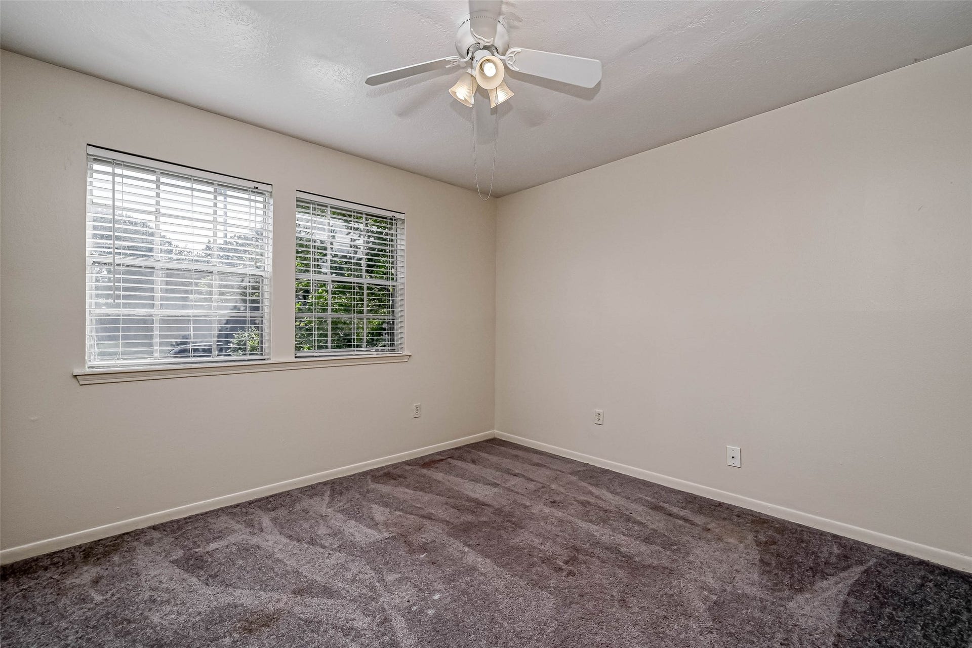 714 Canyon Garden Drive, Katy, TX 77450