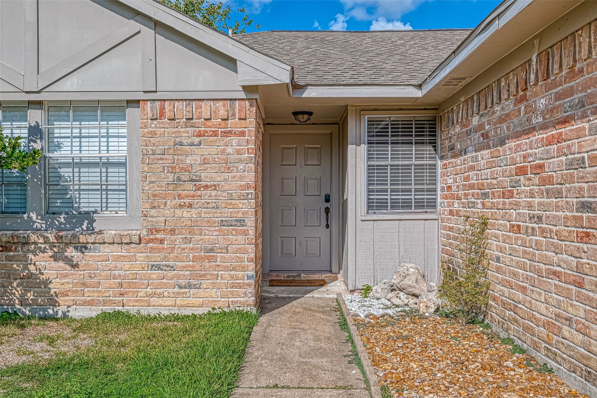 714 Canyon Garden Drive, Katy, TX 77450
