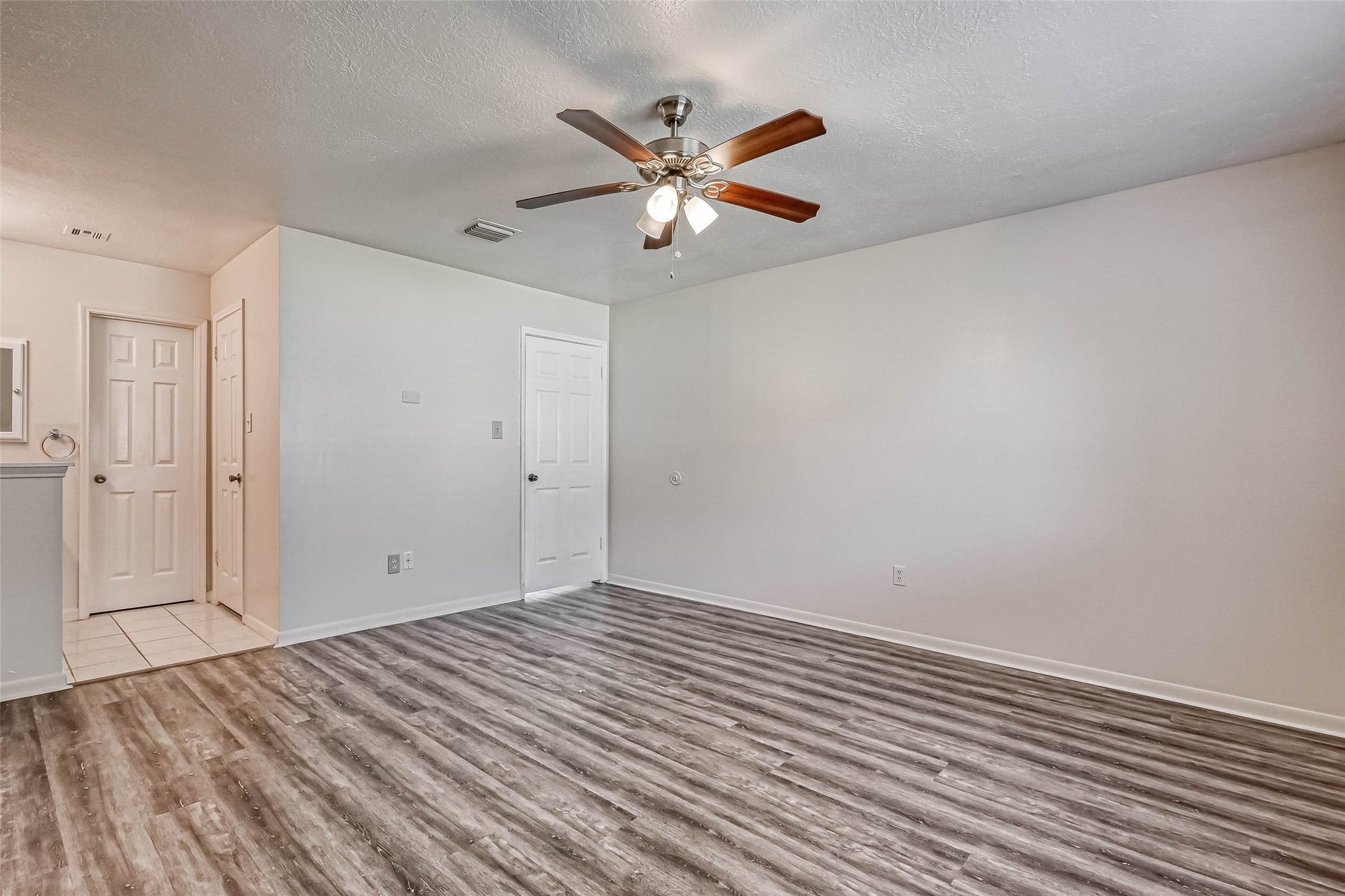 714 Canyon Garden Drive, Katy, TX 77450