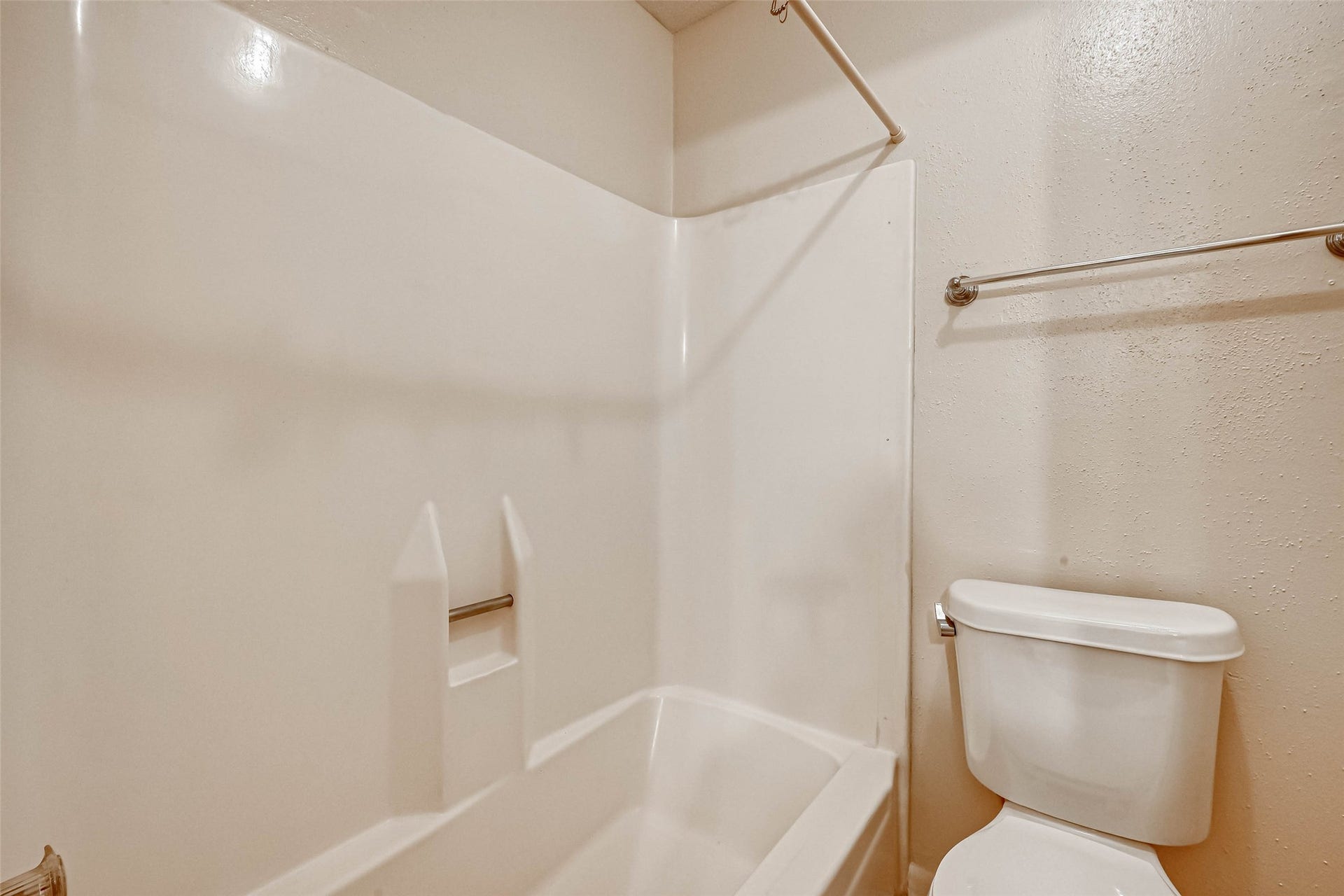 714 Canyon Garden Drive, Katy, TX 77450