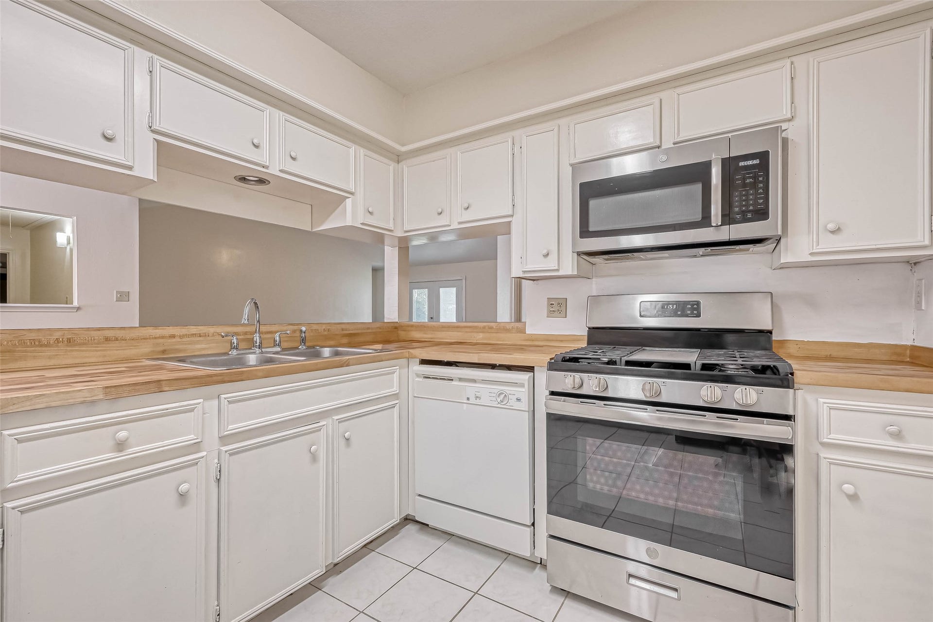 714 Canyon Garden Drive, Katy, TX 77450