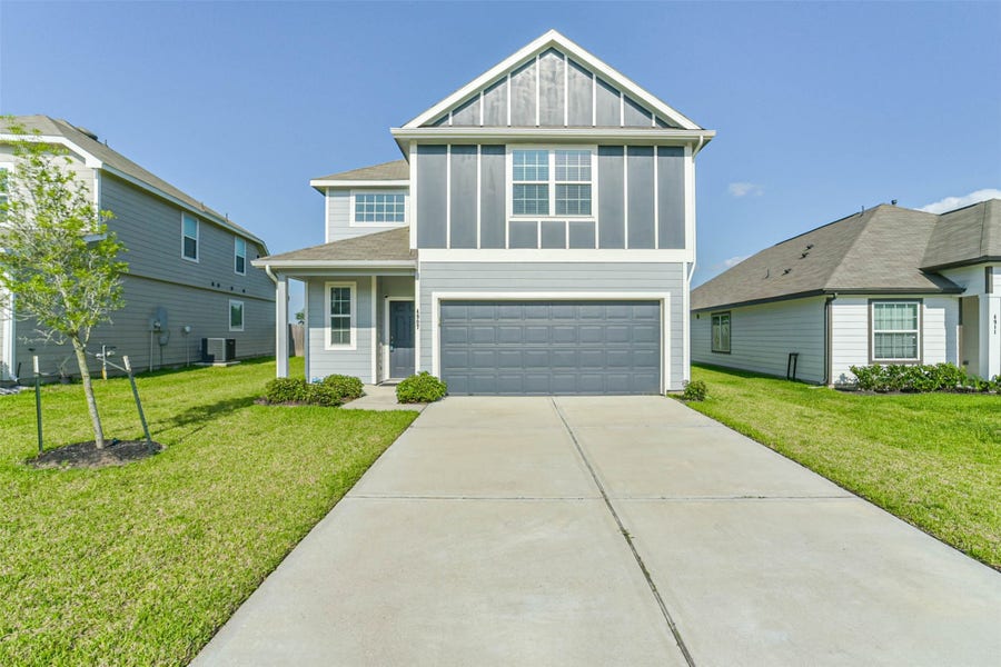 Property photo for 4907 Luke Mathew Drive, Rosharon, TX