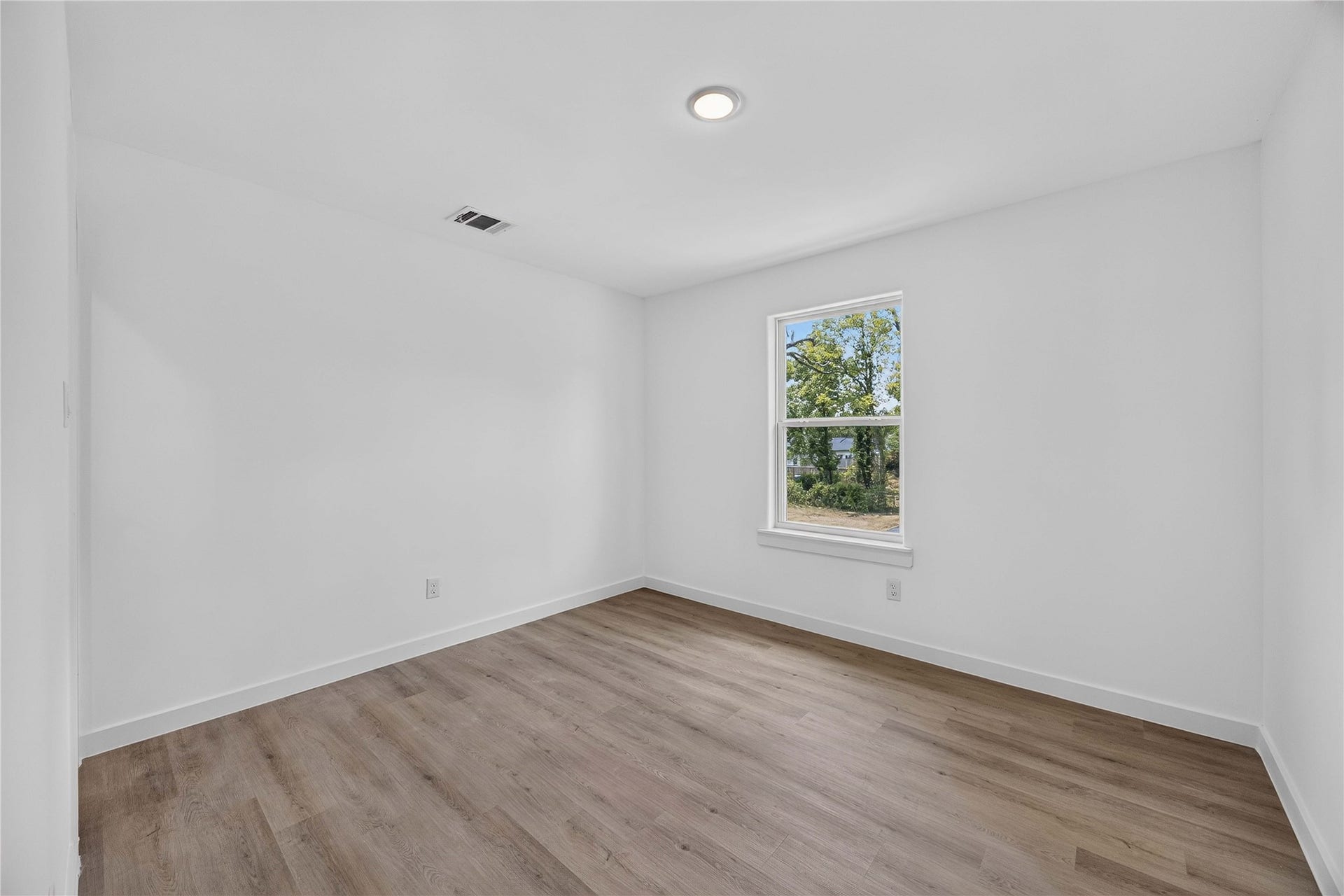 8210 Sterlingshire Street, #A/B, Houston, TX 77078 8210 Sterlingshire Street, #A/B, Houston, TX 77078