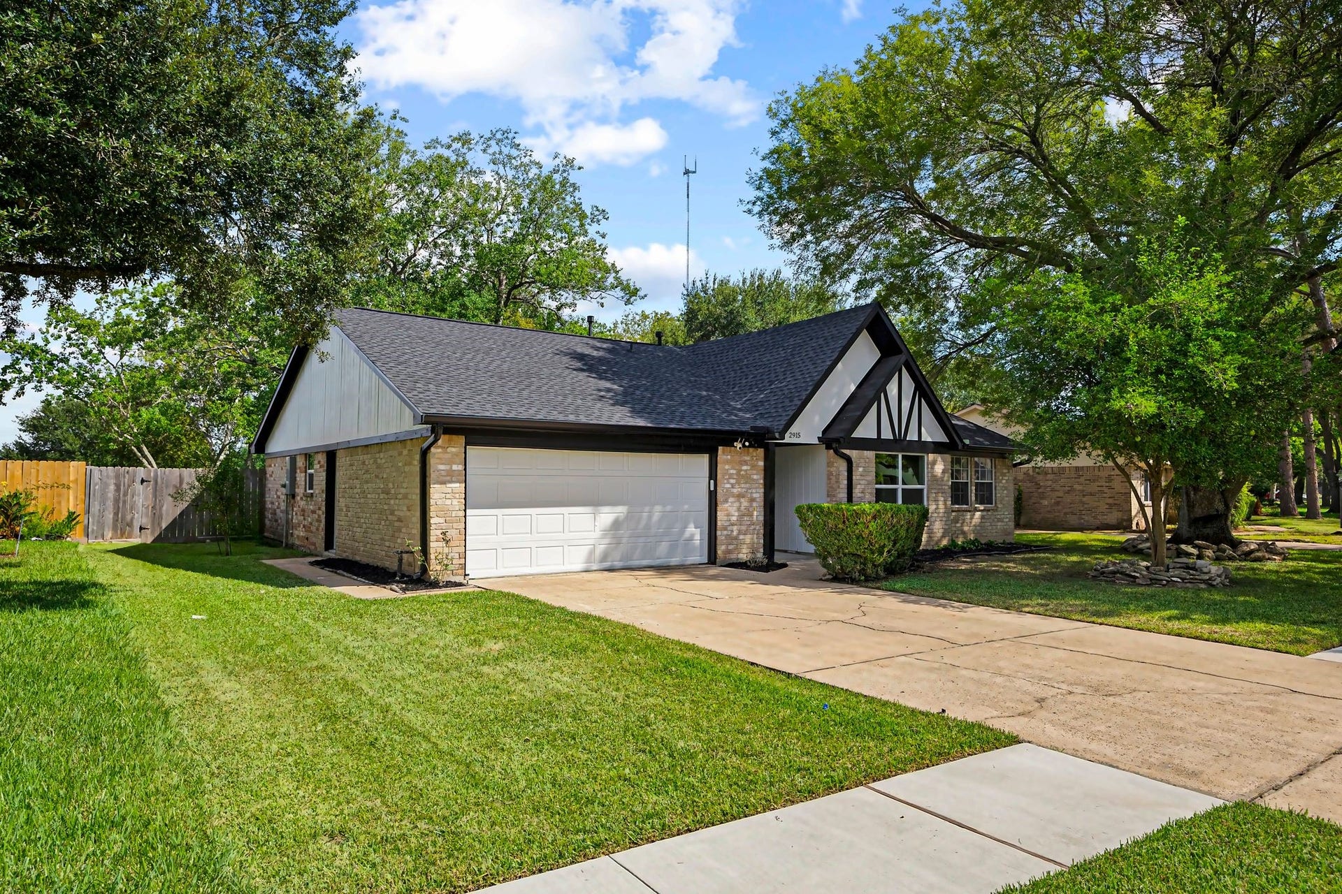 2915 Cherry Springs Drive, Missouri City, TX 77459 2915 Cherry Springs Drive, Missouri City, TX 77459