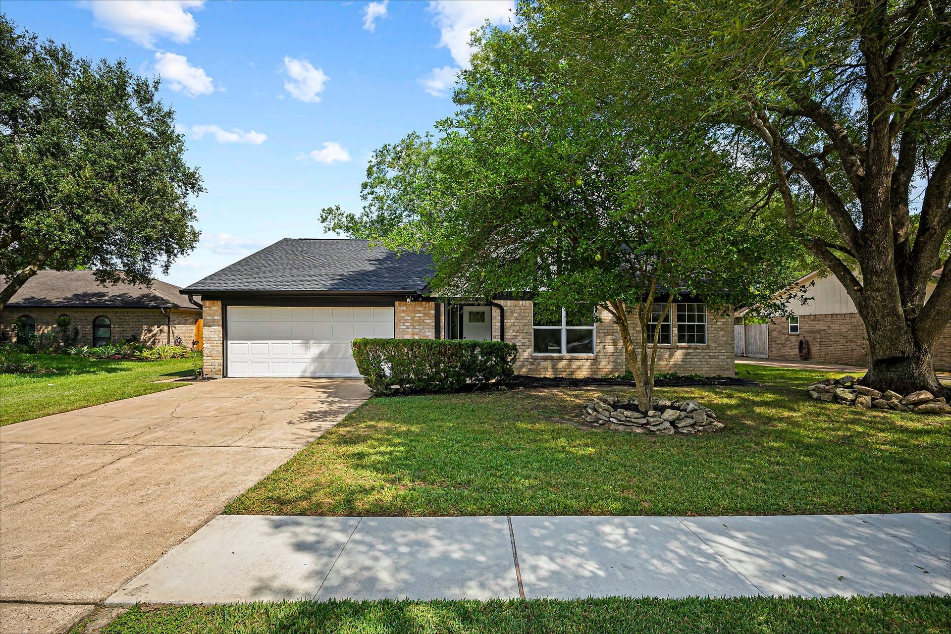 2915 Cherry Springs Drive, Missouri City, TX 77459 2915 Cherry Springs Drive, Missouri City, TX 77459