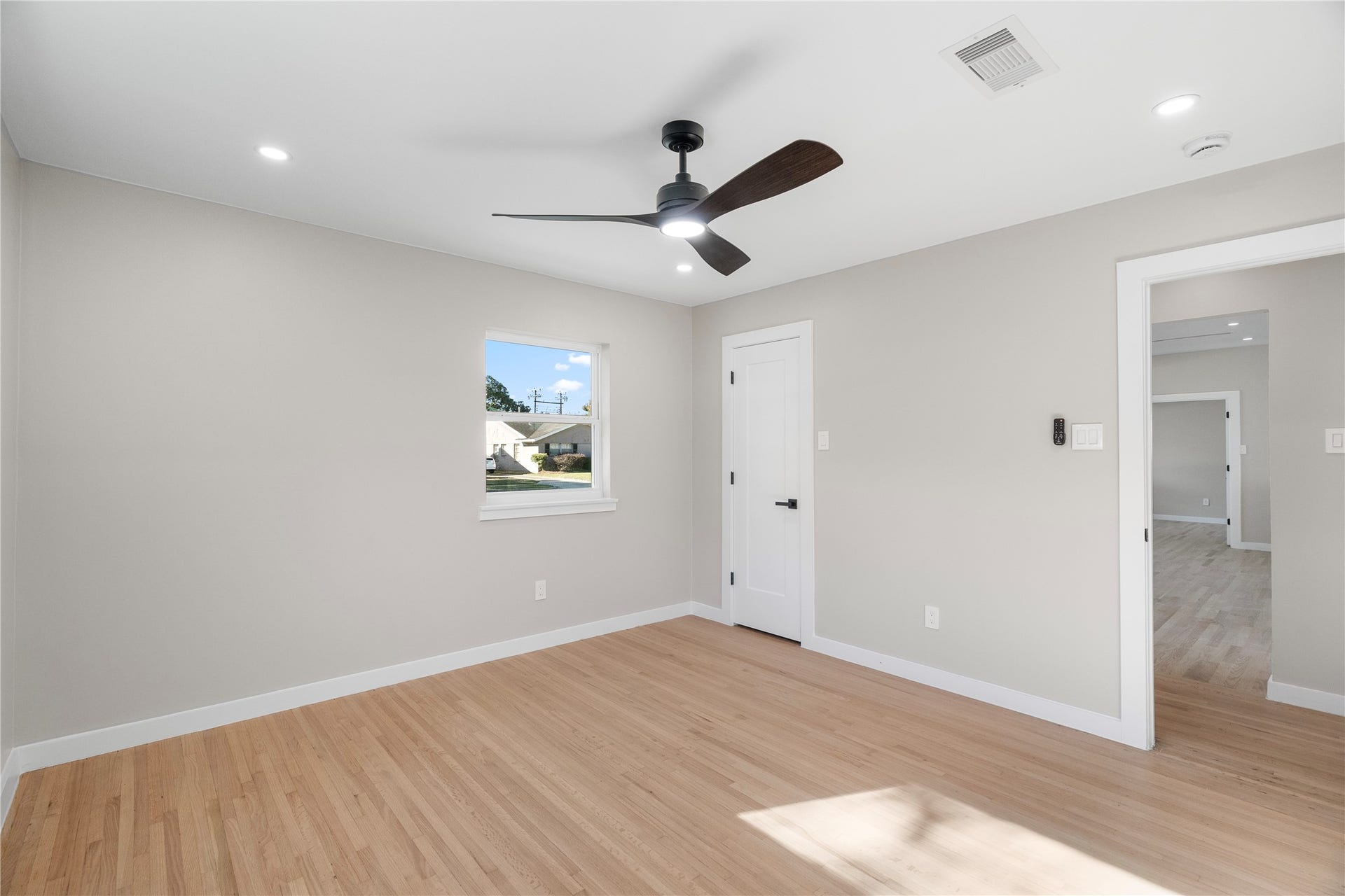 9203 Kapri Lane, Houston, TX 77025 9203 Kapri Lane, Houston, TX 77025