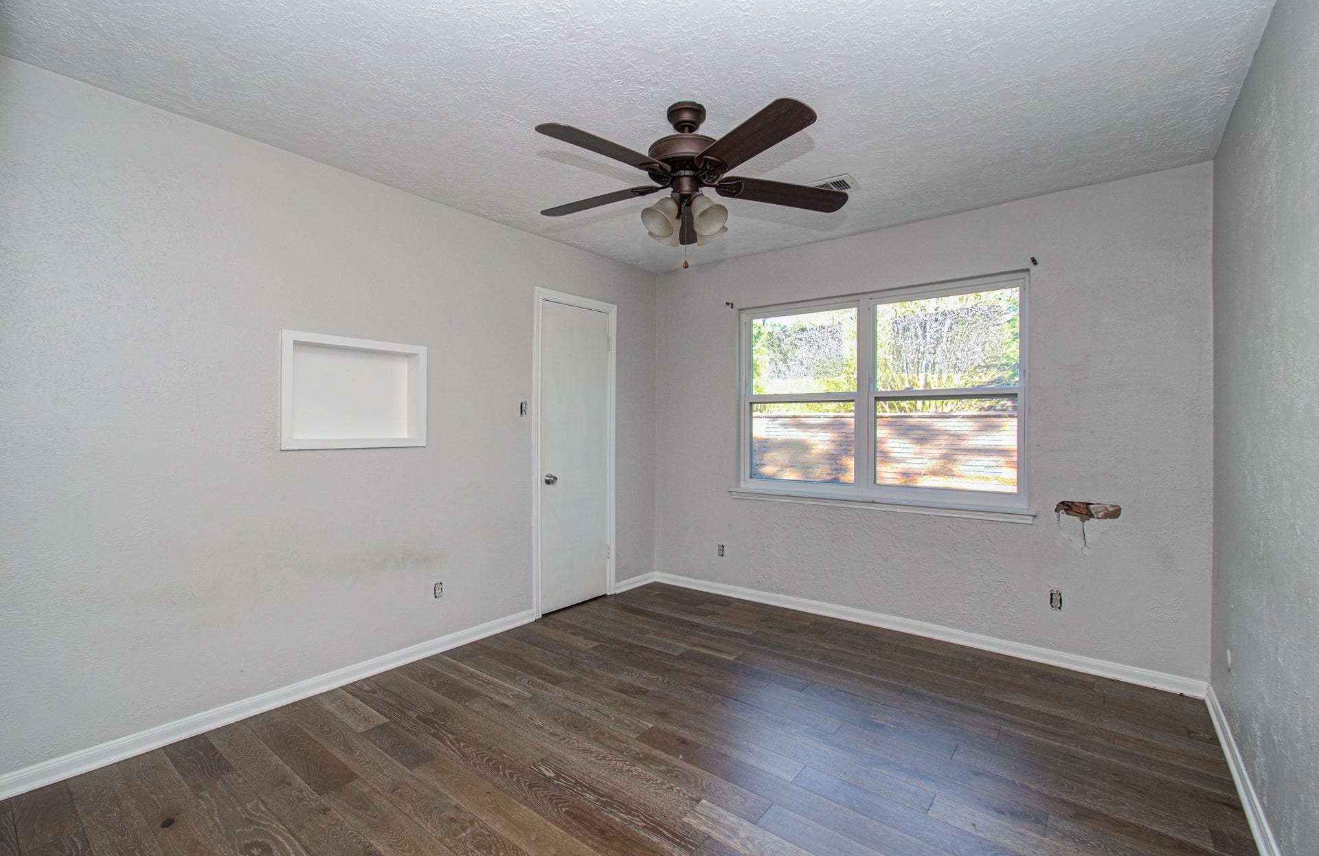 6618 Stoney River Drive, Spring, TX 77379