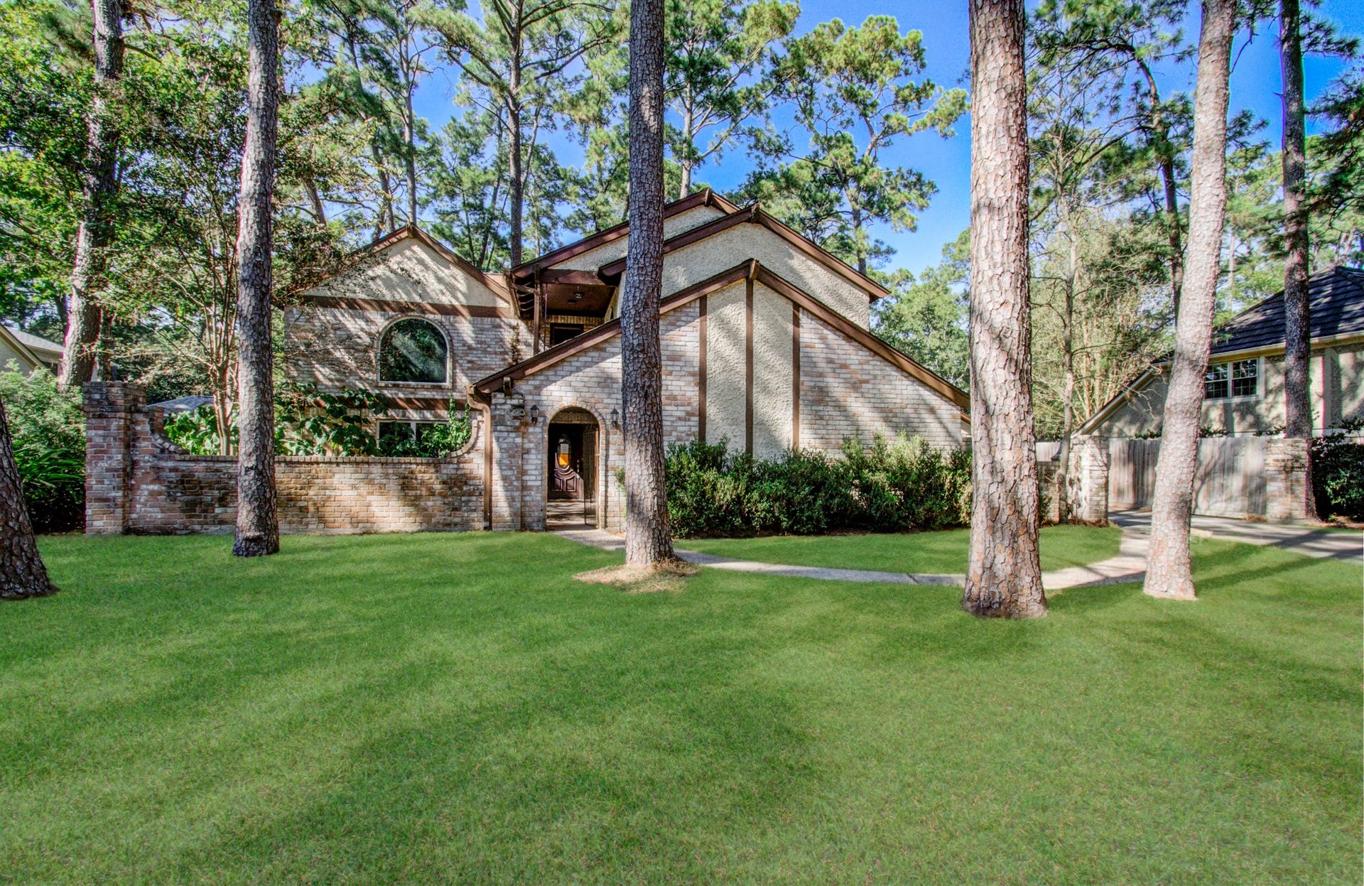 6618 Stoney River Drive, Spring, TX 77379