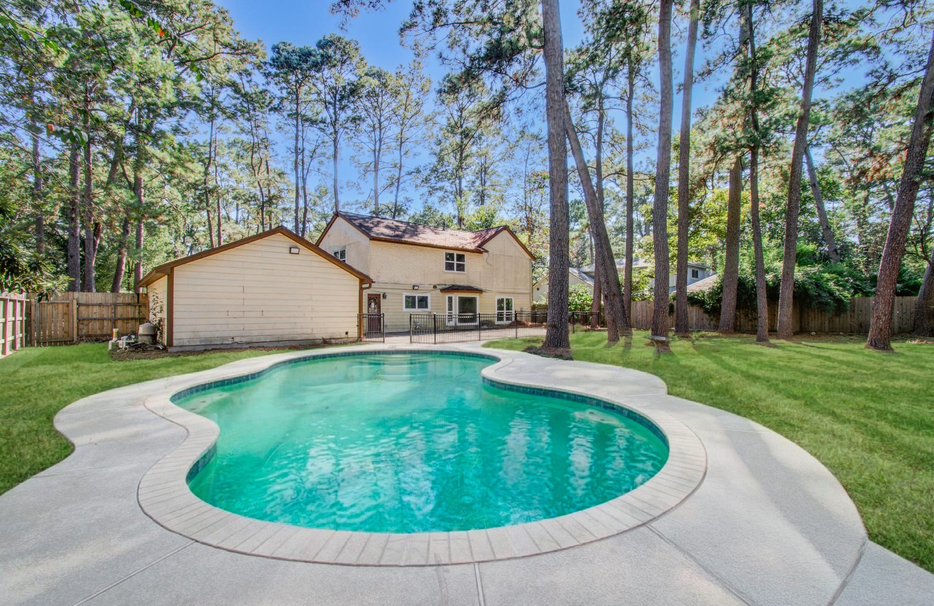 6618 Stoney River Drive, Spring, TX 77379