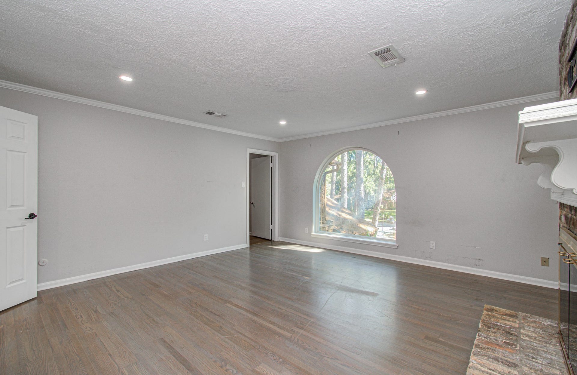 6618 Stoney River Drive, Spring, TX 77379