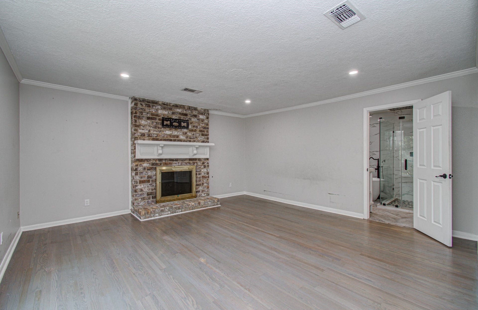 6618 Stoney River Drive, Spring, TX 77379