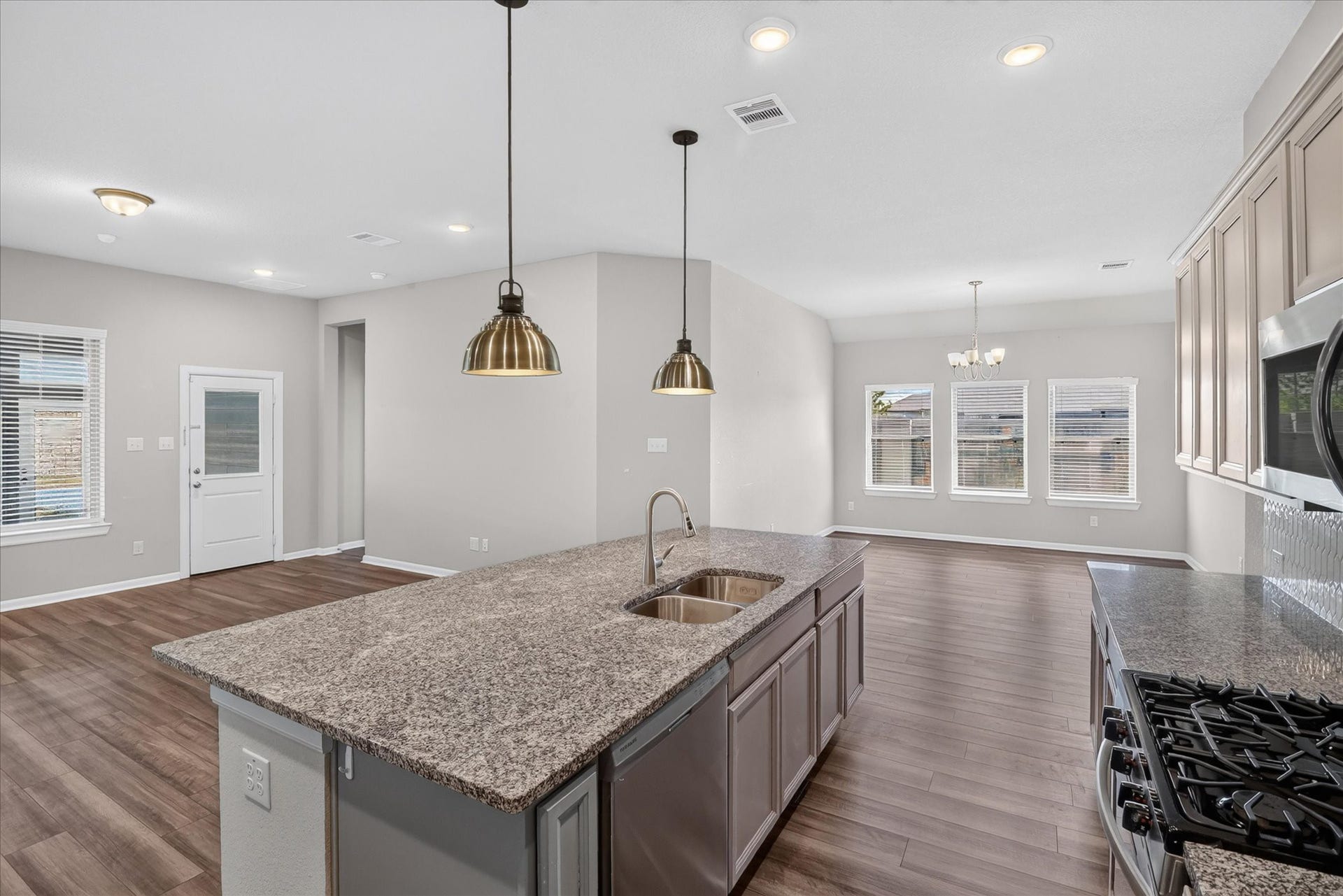 2523 Chestnut Oak Circle, Katy, TX 77494 2523 Chestnut Oak Circle, Katy, TX 77494