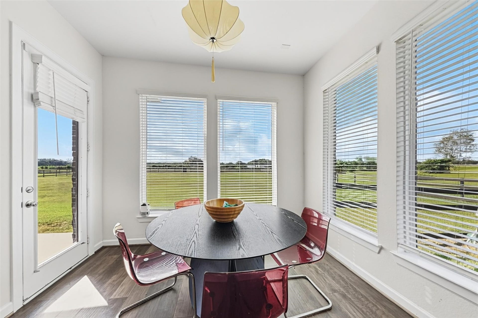 1114 Lakeland Circle, Rosharon, TX 77583