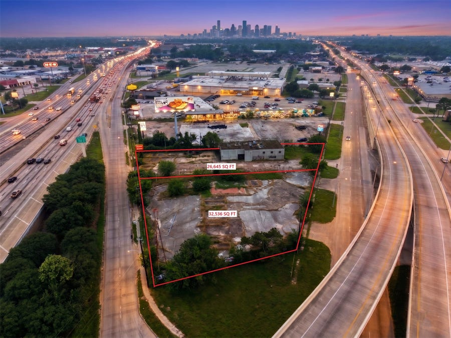 Property photo for 7926 & 7928 N Shepherd Drive, Houston, TX