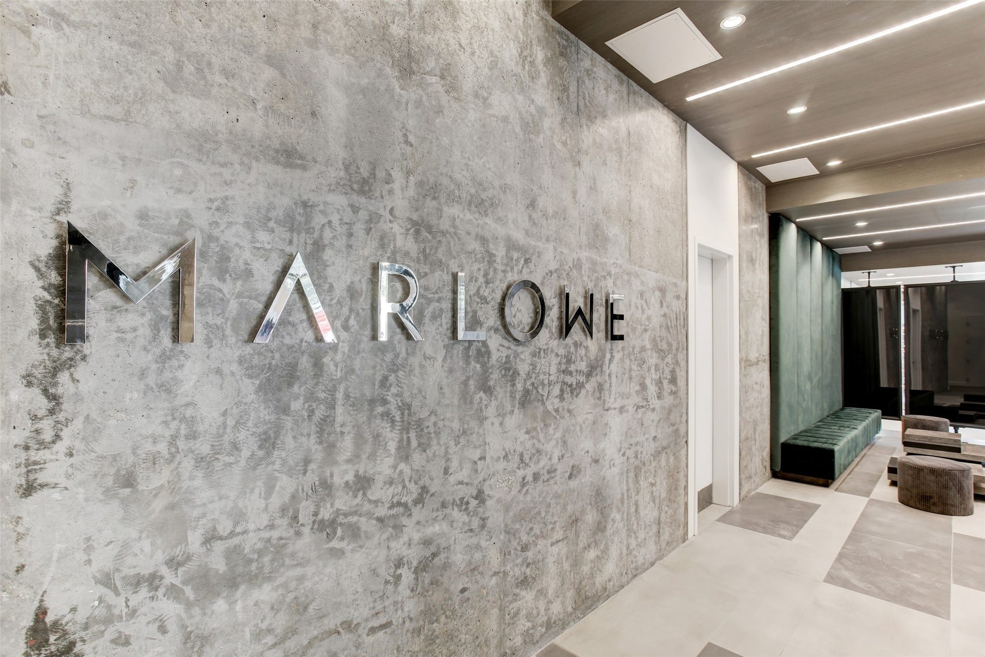 1211 Caroline Street, #1401, Houston, TX 77002 The gorgeous lobby awaits you and your guests