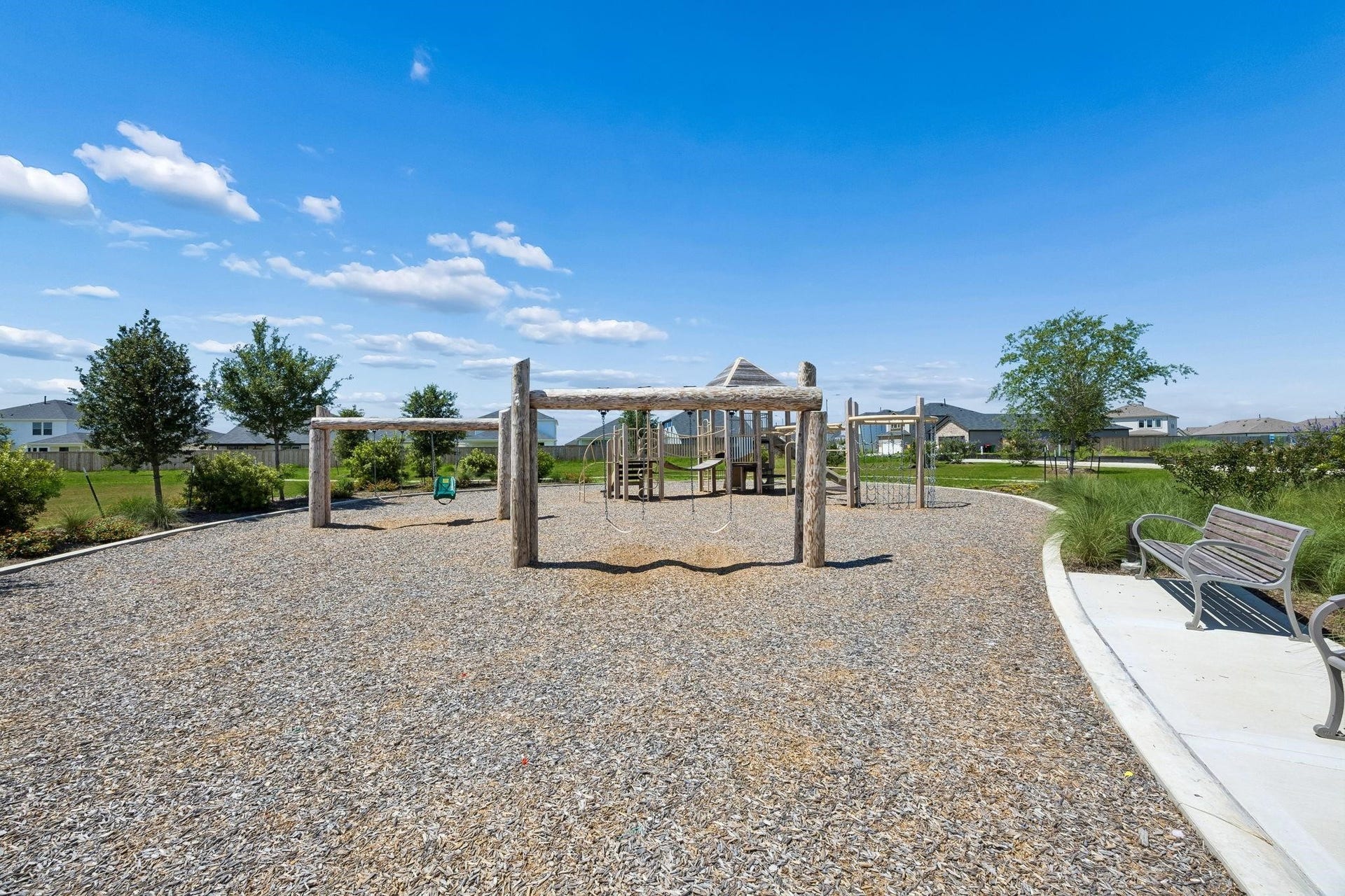 327 Smugglers Bay Lane, Crosby, TX 77532 Amenity Photo