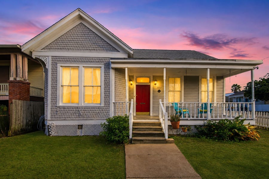 Property photo for 1727 Ursuline Street, Galveston, TX