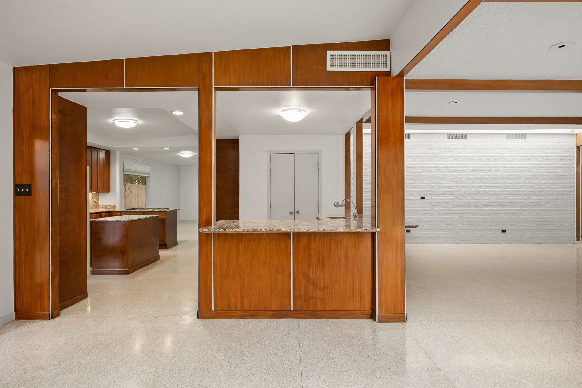 3622 N Braeswood Boulevard, Houston, TX 77025 3622 N Braeswood Boulevard, Houston, TX 77025