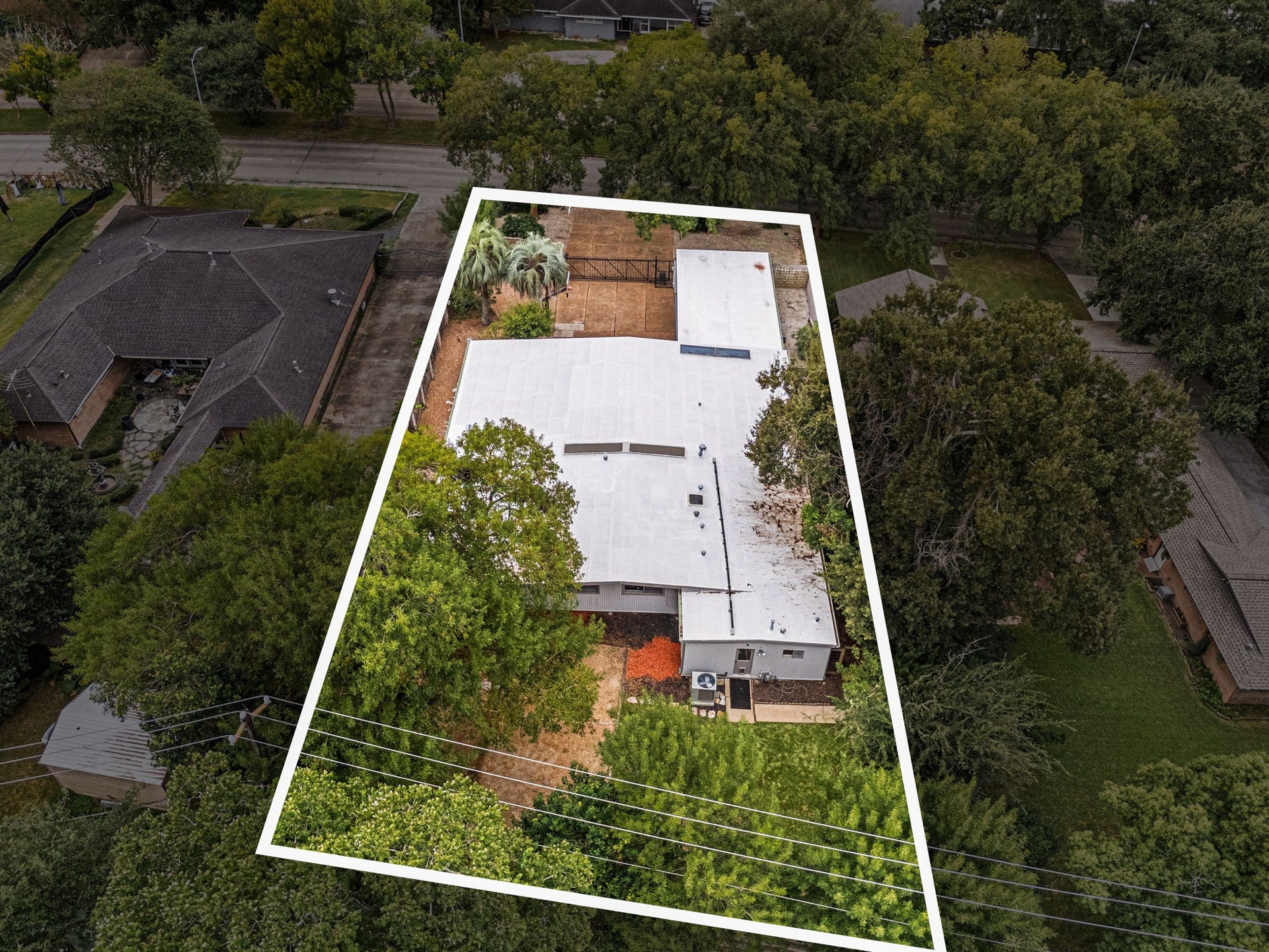 3622 N Braeswood Boulevard, Houston, TX 77025 3622 N Braeswood Boulevard, Houston, TX 77025