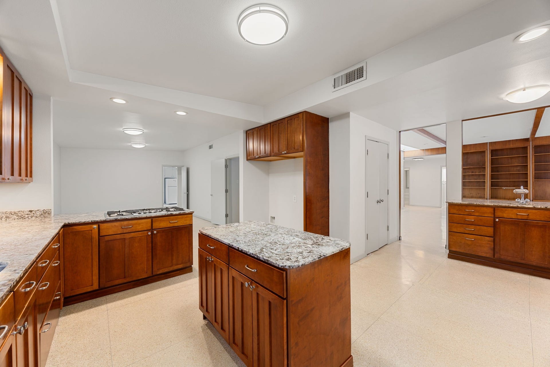 3622 N Braeswood Boulevard, Houston, TX 77025 3622 N Braeswood Boulevard, Houston, TX 77025