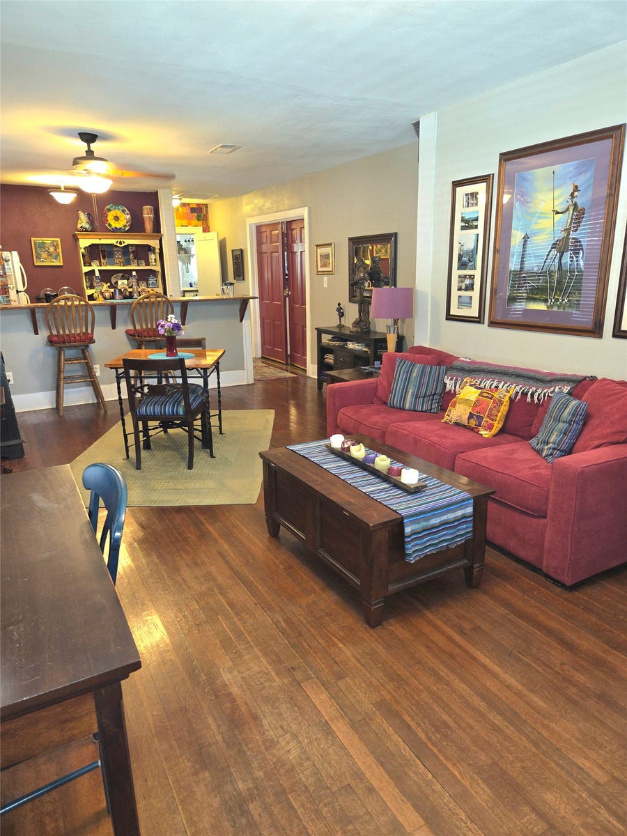 Property photo for 1425 Munger Street, Houston, TX