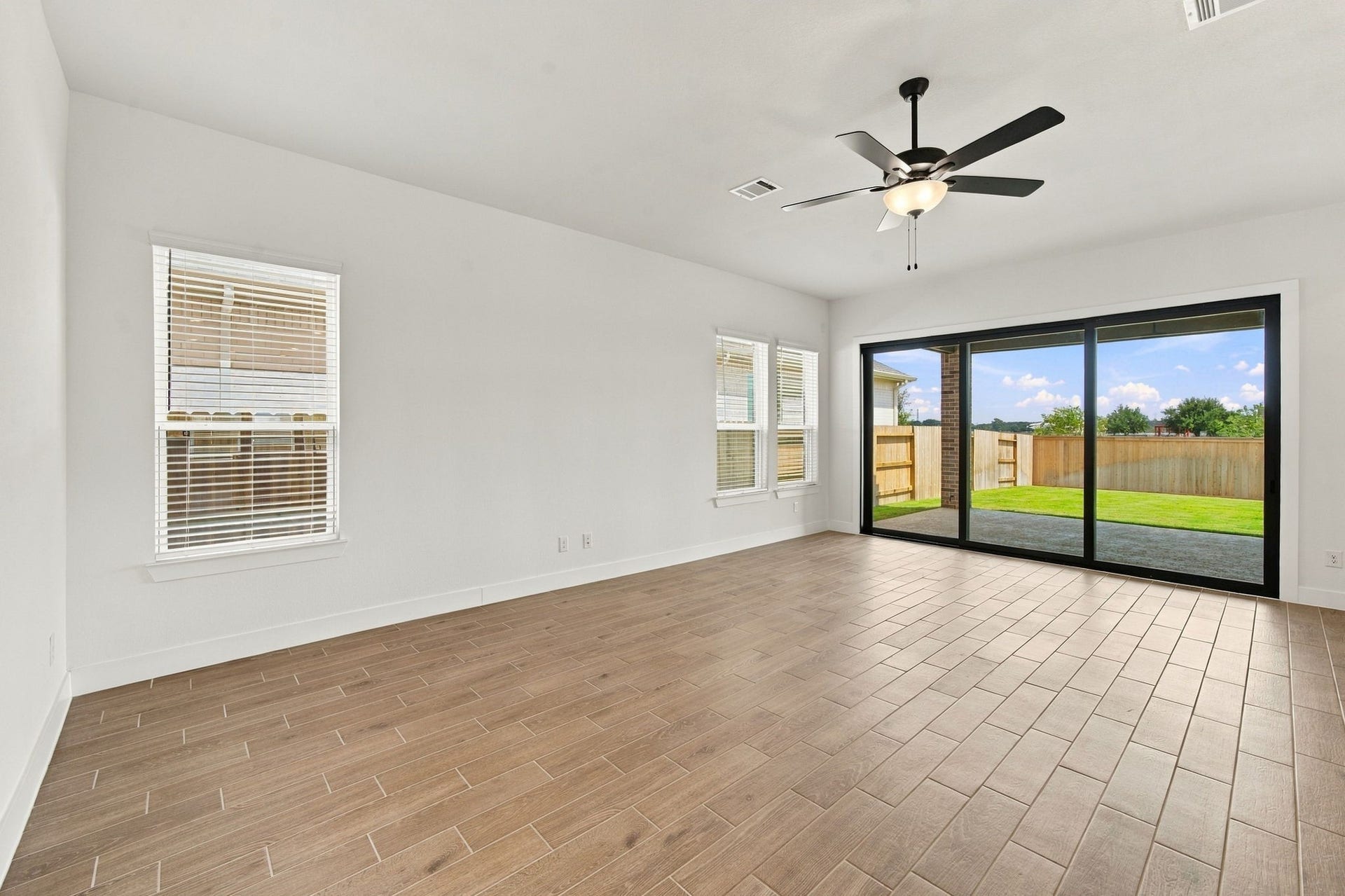 2033 Persimmon Cove Court, Katy, TX 77493