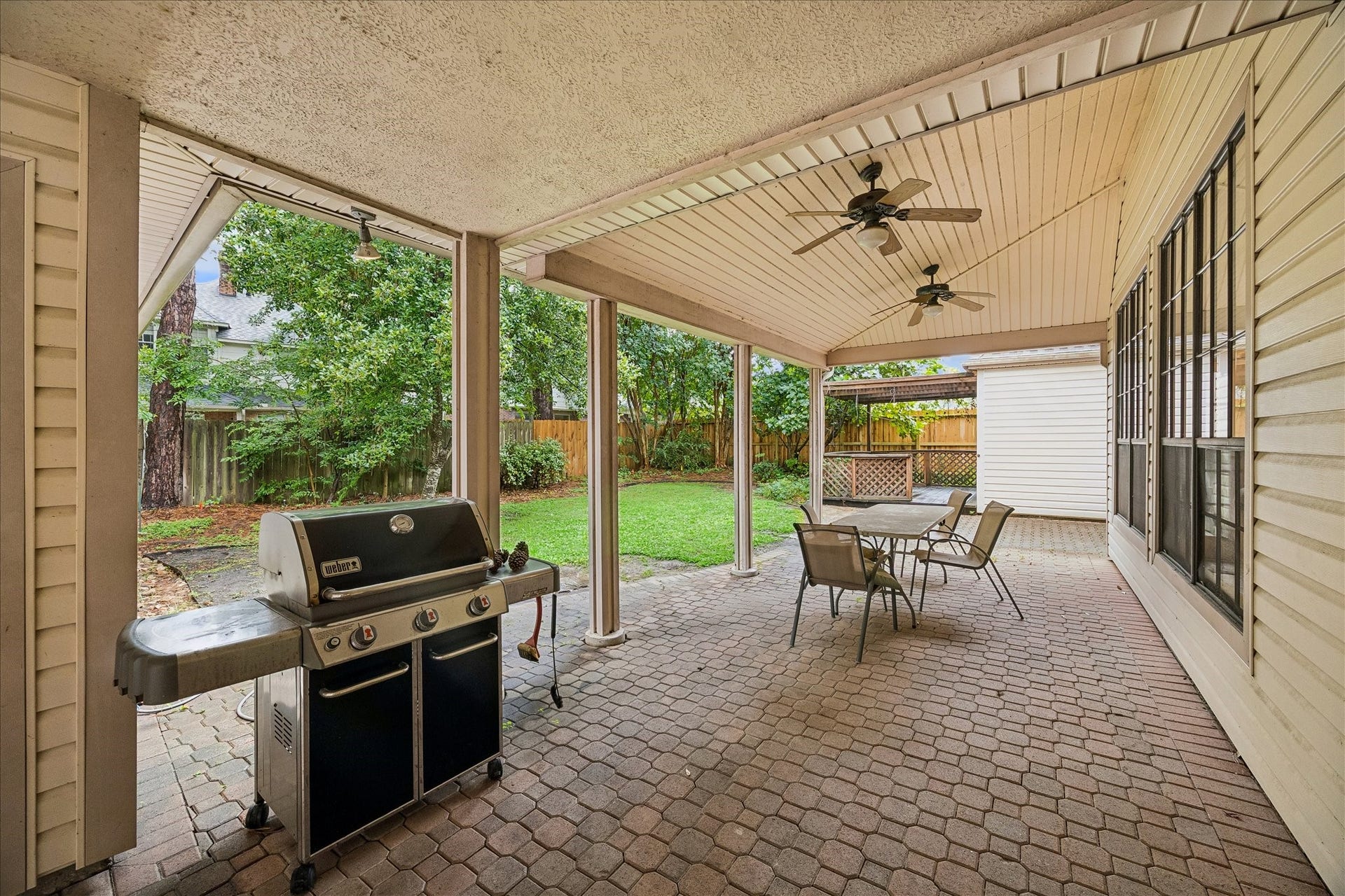 6015 Spanish Oak Way, Spring, TX 77379