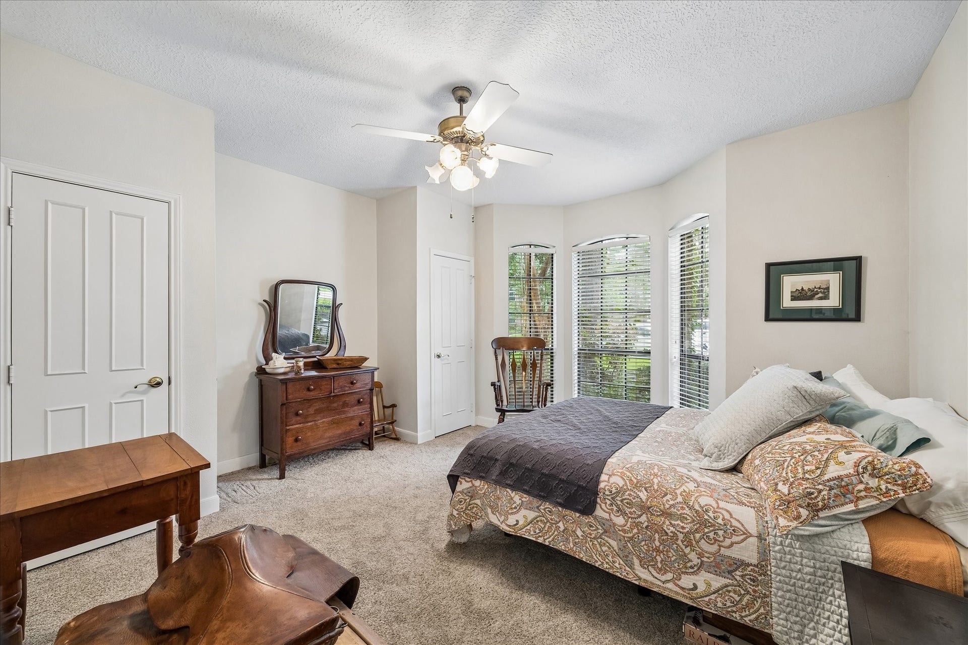 additional 2nd bedroom on the 1st floor