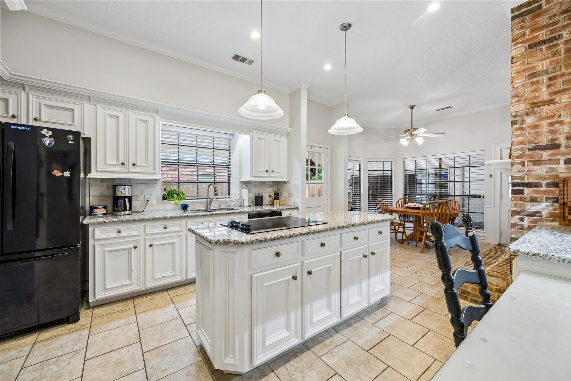 6015 Spanish Oak Way, Spring, TX 77379