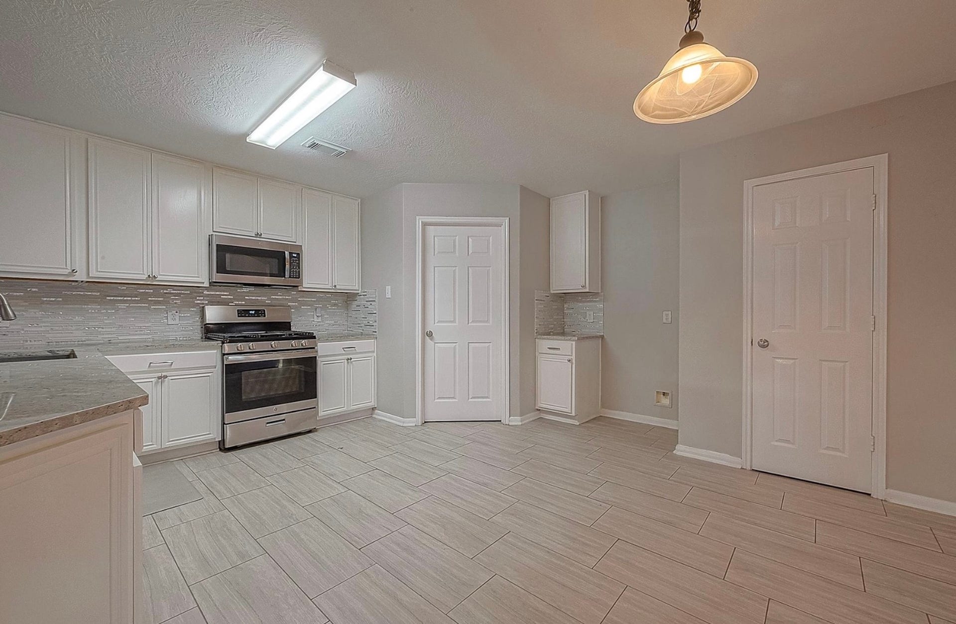 3214 Northgate Court, Manvel, TX 77578 3214 Northgate Court, Manvel, TX 77578