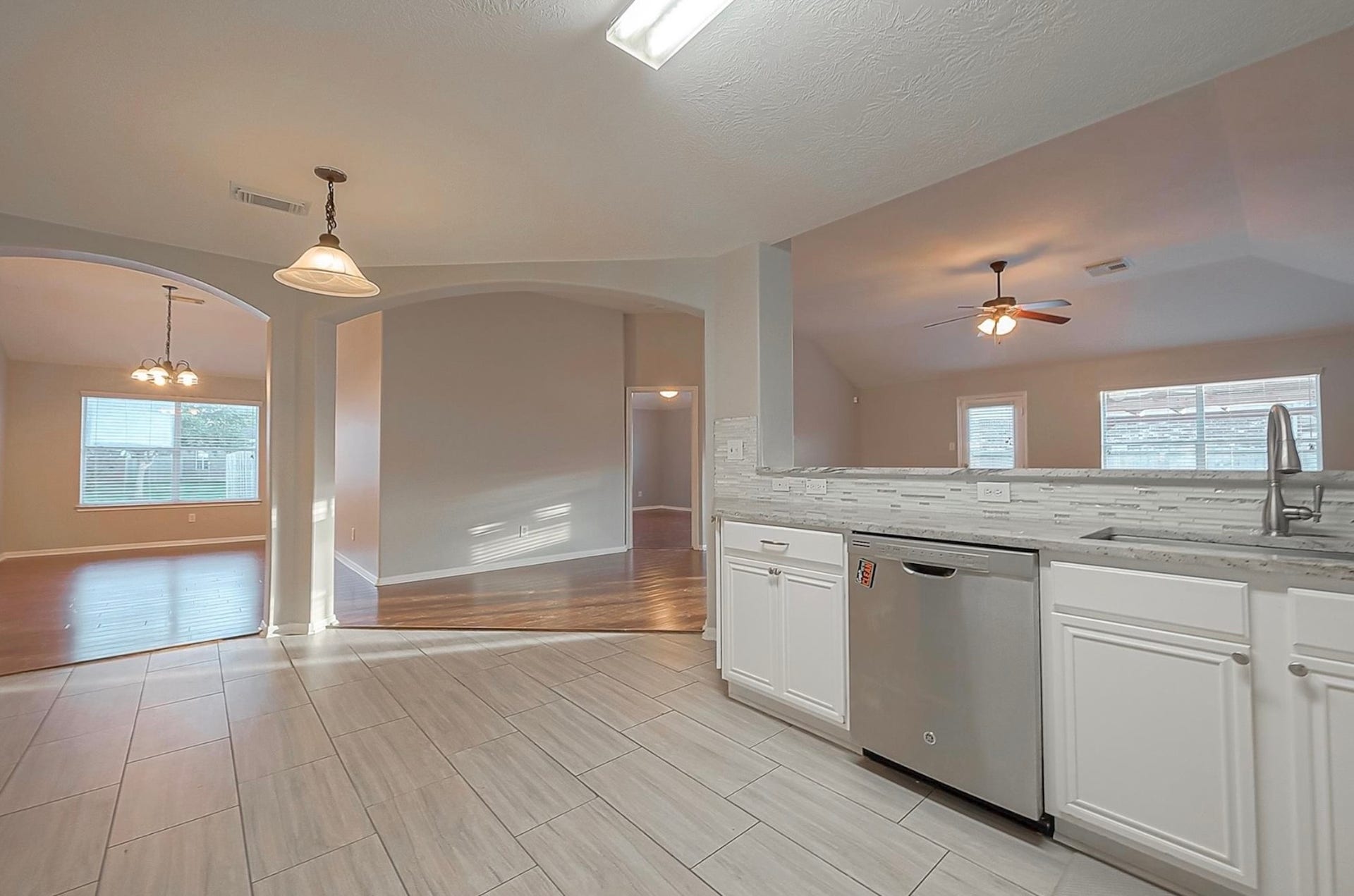 3214 Northgate Court, Manvel, TX 77578 3214 Northgate Court, Manvel, TX 77578